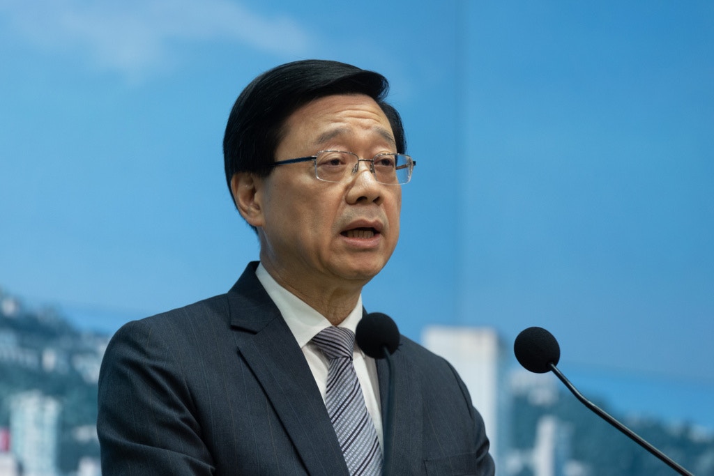 習近平回信香港培僑中學學生　李家超：彰顯習主席對青年的期許