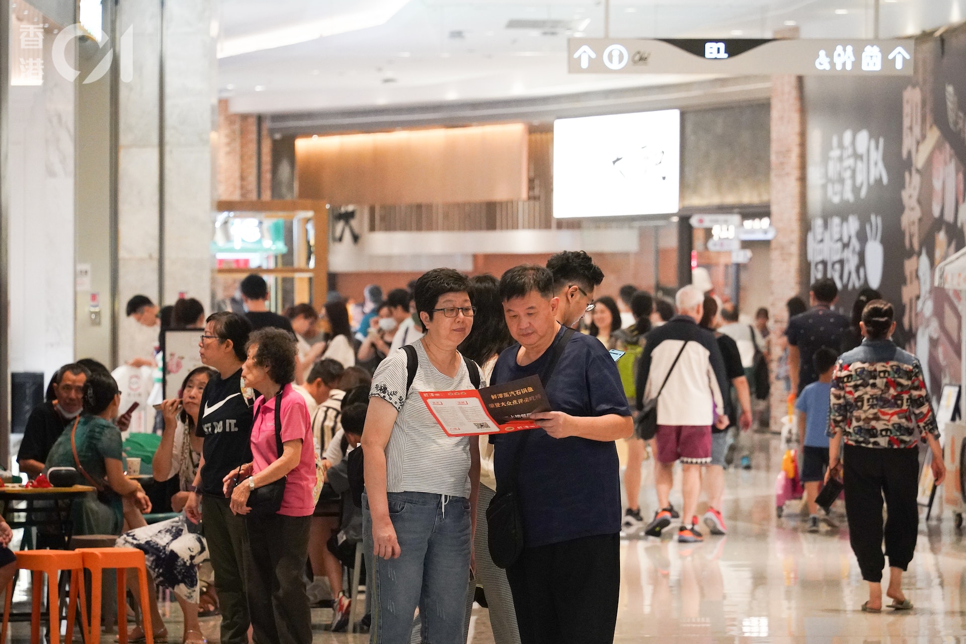 深圳卓悅中心布局分,其餐廳集中在東區,包攬多間不同菜式餐廳,吸引大批港人北上覓食。(林靄怡攝) 深圳卓悅中心布局分,其餐廳集中在東區,包攬多間不同菜式餐廳,吸引大批港人北上覓食。(林靄怡攝)