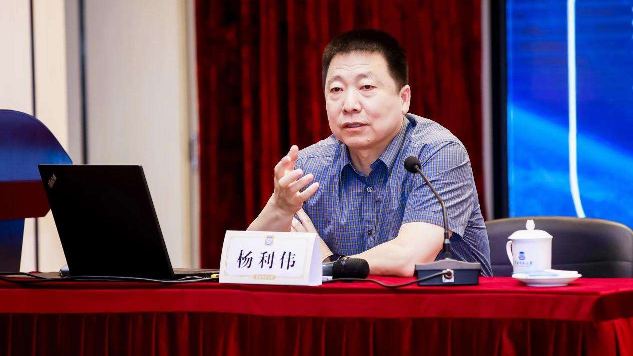 楊利偉:中國新一代飛船可載4-7名航天員 預計2027-2028年飛行 楊利偉:中國新一代飛船可載4-7名航天員 預計2027-2028年飛行