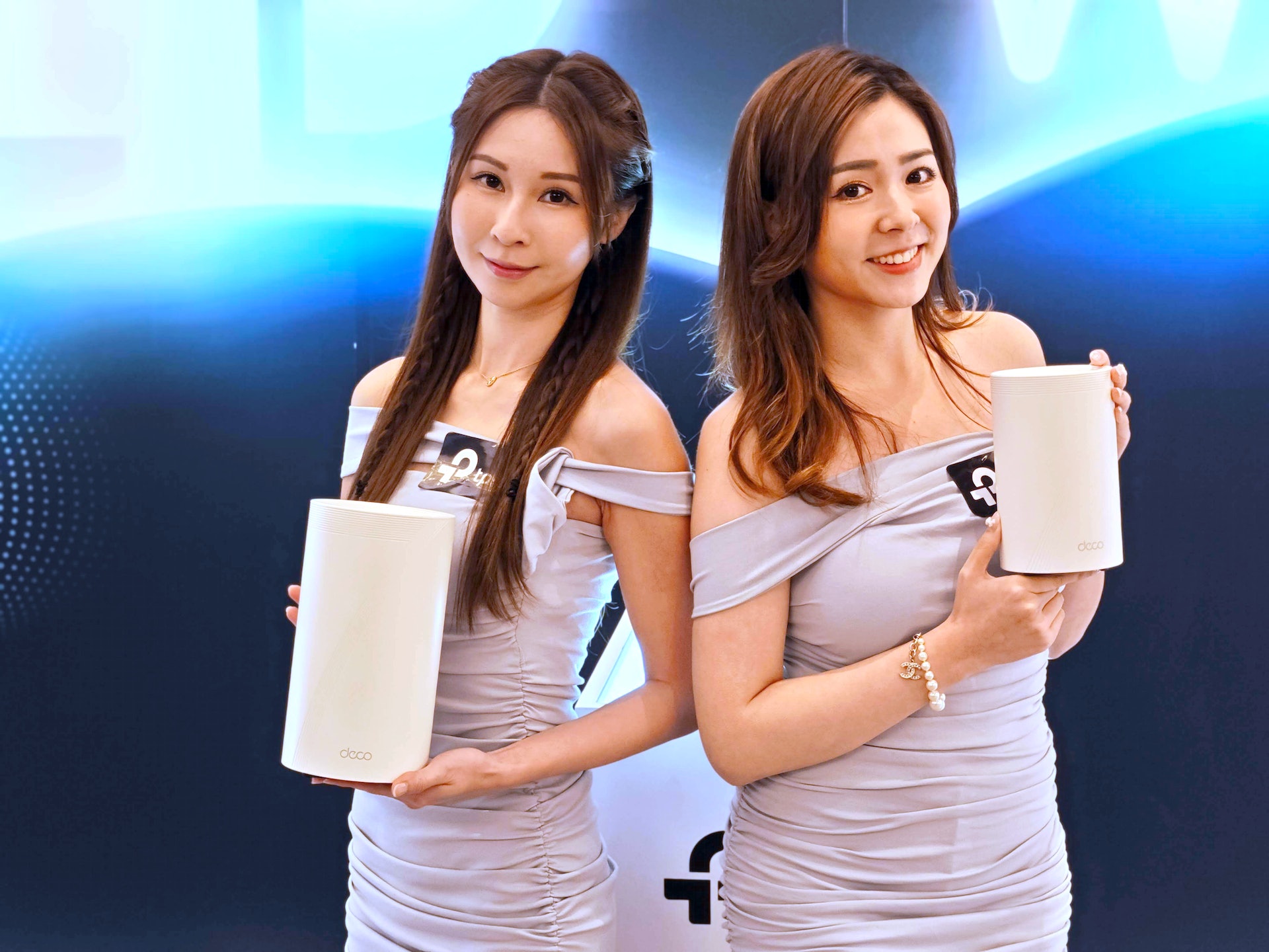 TP-Link 在 9 月底正式在香港發售 Wi-Fi 7 系列路由器,今次的 BE65 就是其中的入門級別型號(蔡浩騰 攝) TP-Link 在 9 月底正式在香港發售 Wi-Fi 7 系列路由器,今次的 BE65 就是其中的入門級別型號(蔡浩騰 攝)