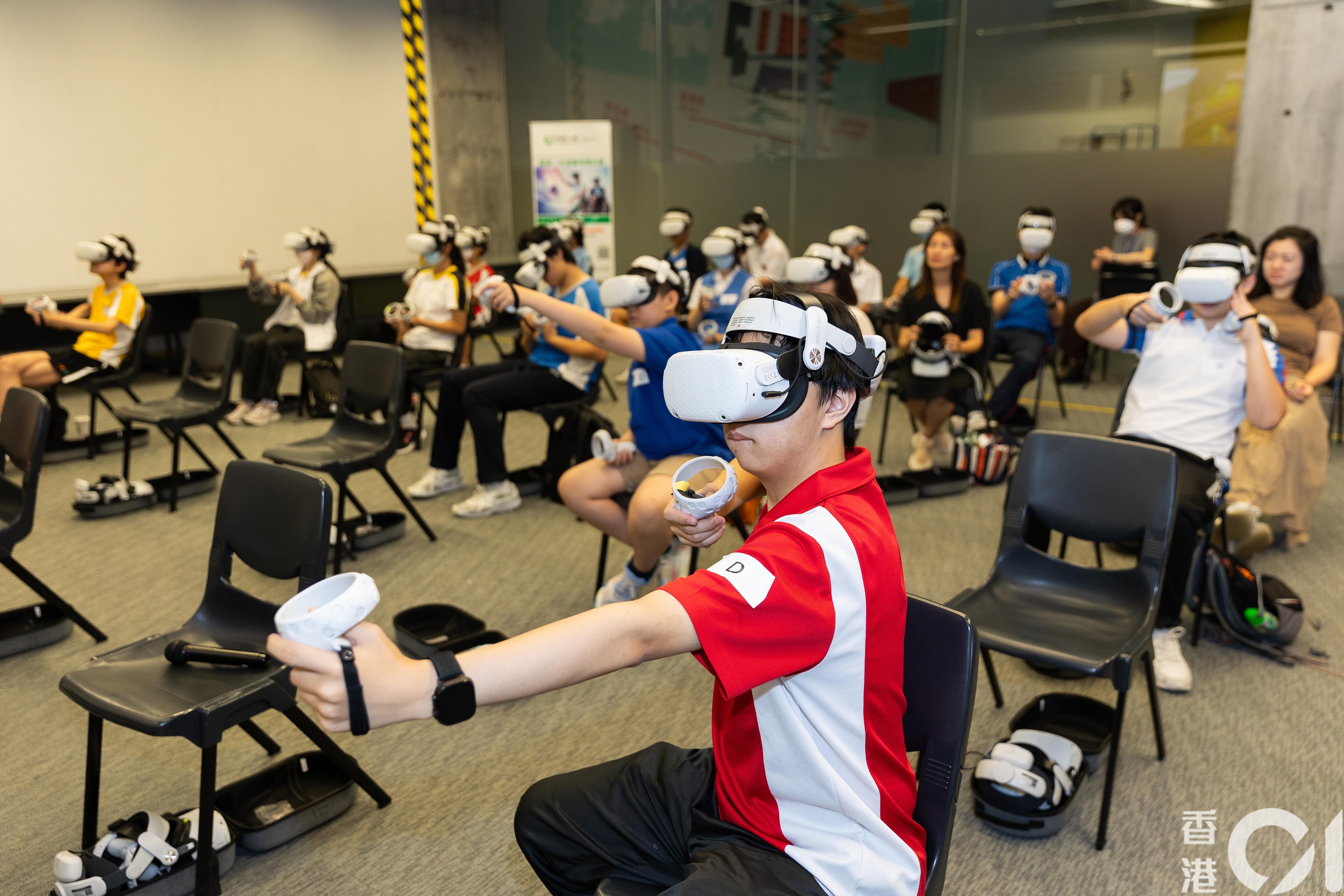 沉浸式體驗VR運動 AR尋寶遊戲認識科技發展 - Re:learn