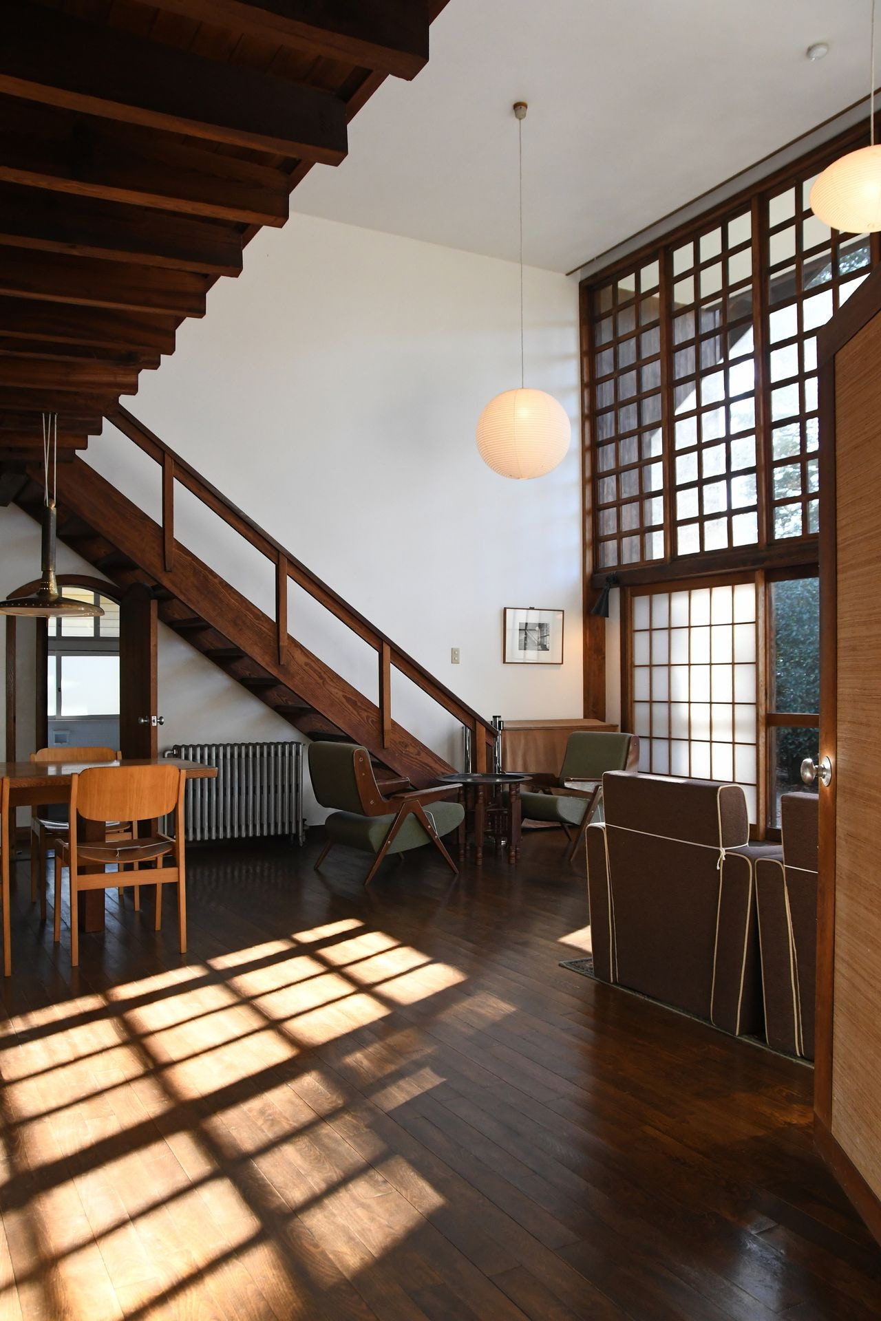 《Japanese Interiors》（圖片來源：https://moom.cat/l/QDUCL5）