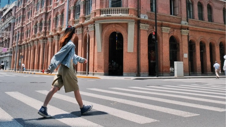 深入認識、感受城市魅力 Citywalk為何成內地年輕人新寵? 深入認識、感受城市魅力 Citywalk為何成內地年輕人新寵?