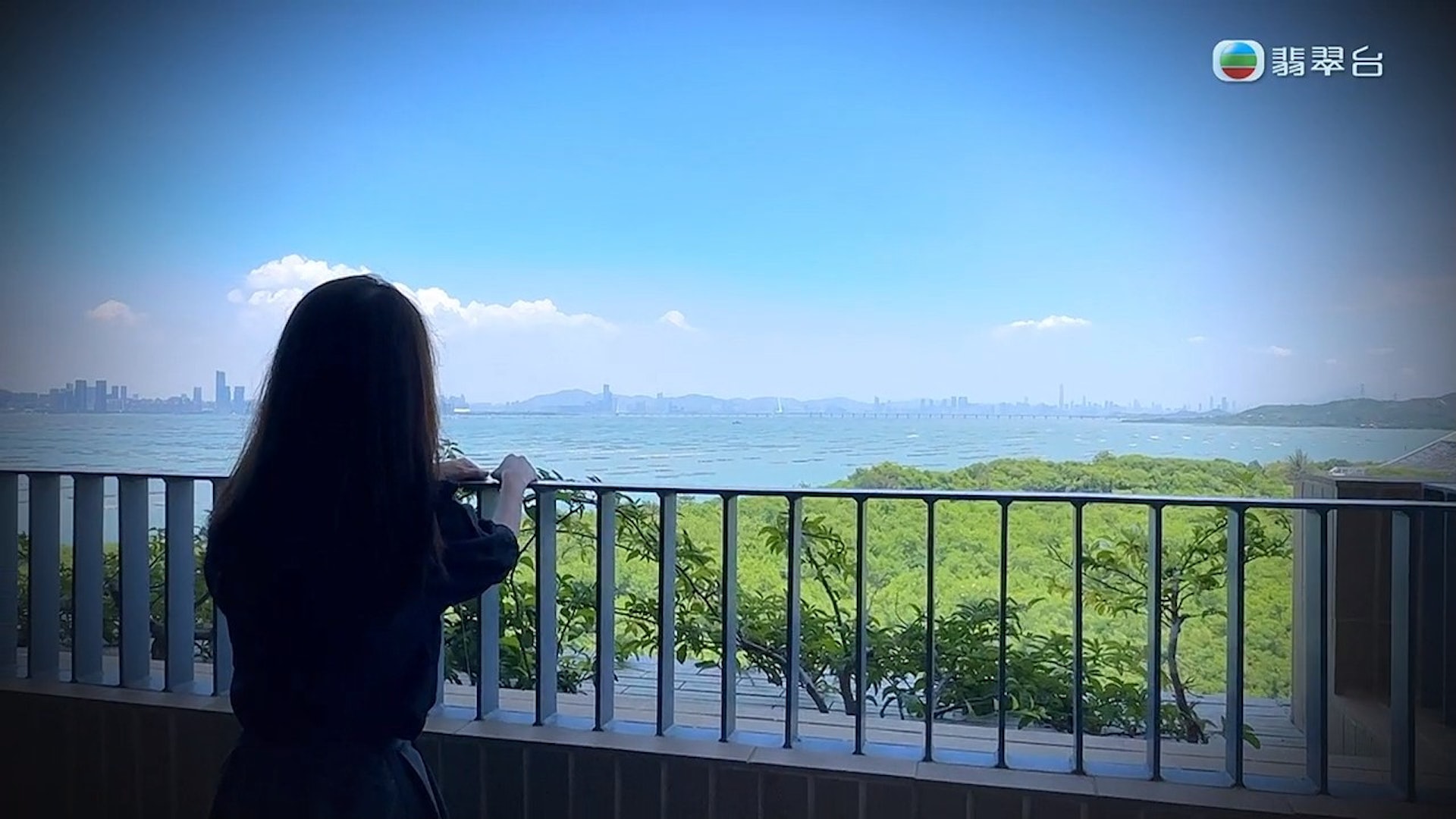 《東張西望》最新一集講到,聾啞人士鍾先生鍾先生2020年出院後不足24小時,突然選擇輕生了斷,其親人希望為他討回公道。(節目截圖) 《東張西望》最新一集講到,聾啞人士鍾先生鍾先生2020年出院後不足24小時,突然選擇輕生了斷,其親人希望為他討回公道。(節目截圖)