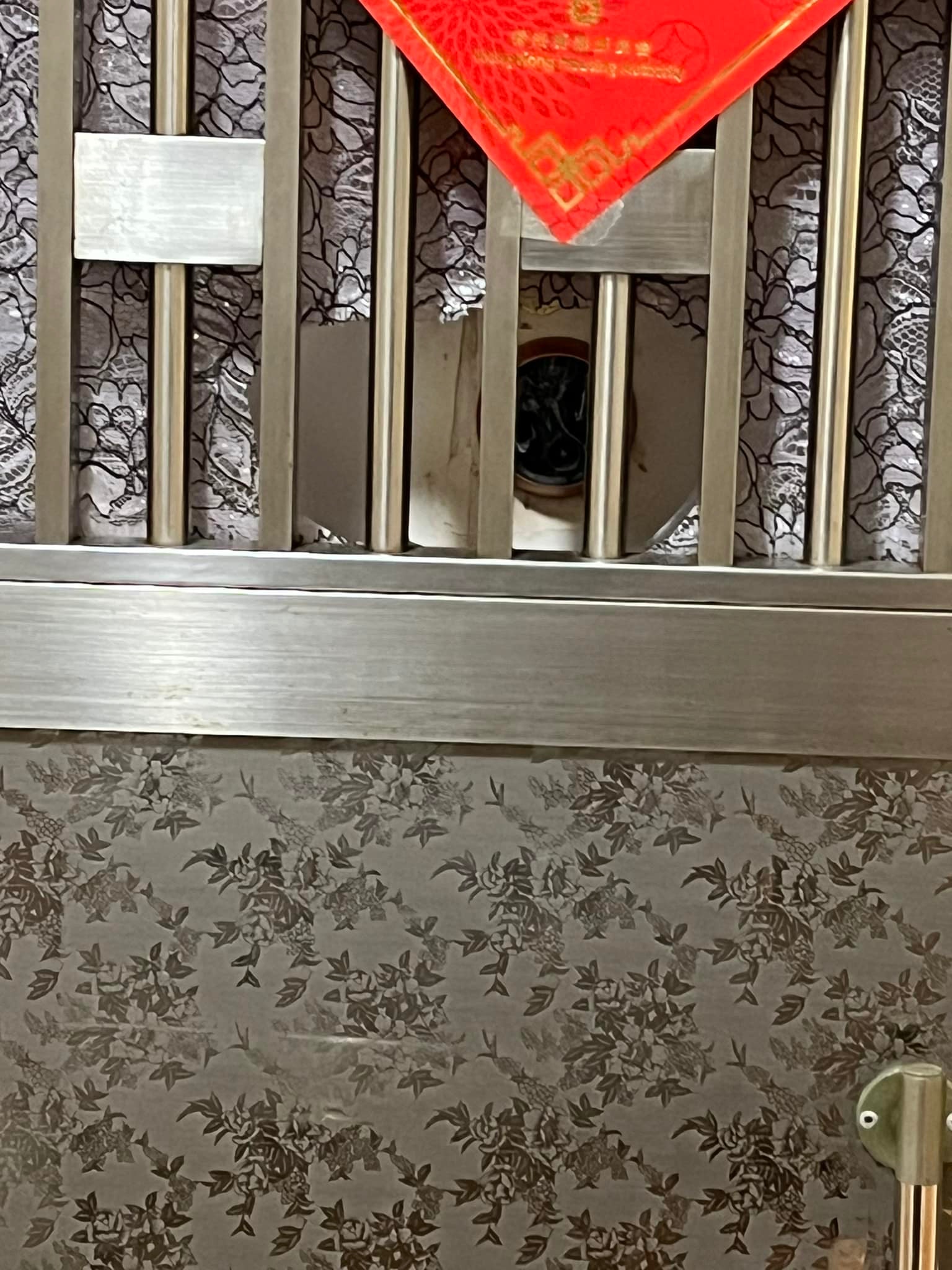 鄰居疑裝CCTV對正門口公屋戶感壓力網民反應兩極力數優缺點