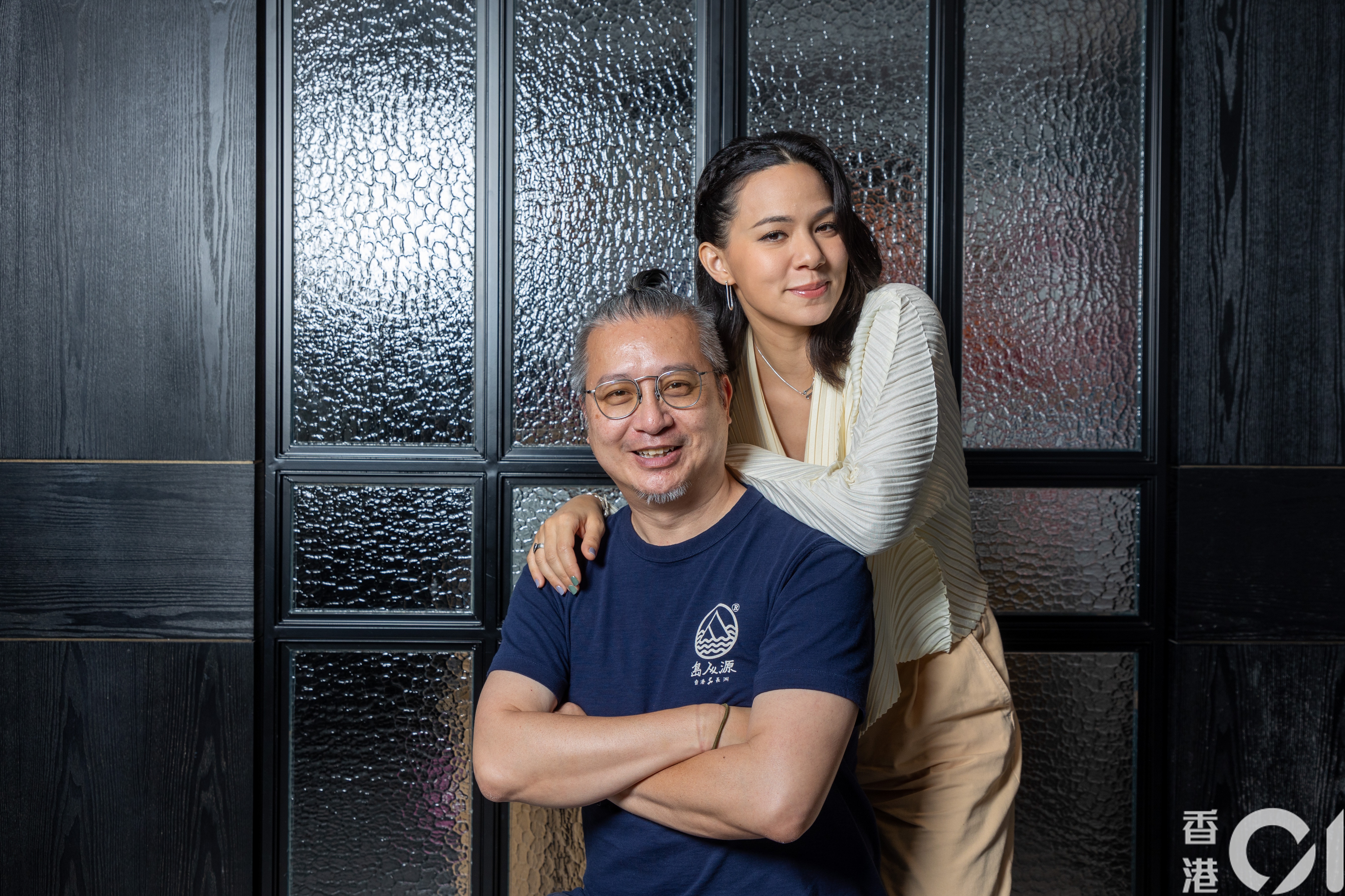 《全個世界都有電話》女主角韋羅莎與導演黃浩然，就電影接受《香港01》專訪。（葉志明　攝）