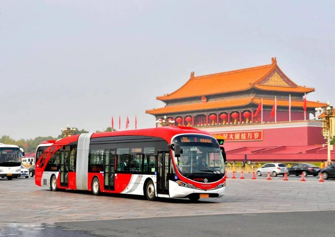 中國電動巴士佔比達近八成　電池到期致地方嚴重運力不足