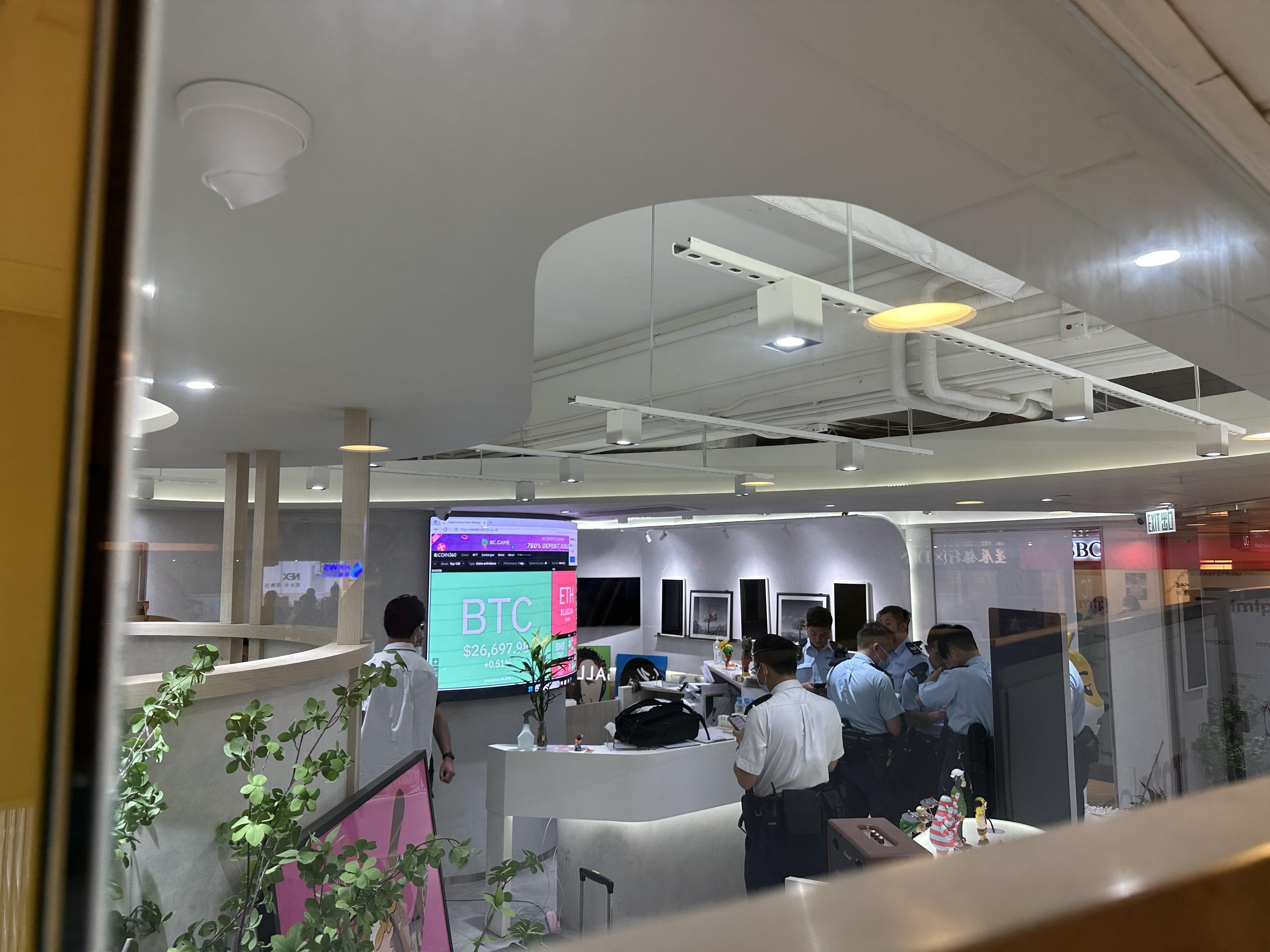 JPEX｜場外找換店網站疑遭封網查冊揭商標、跑車擁有者另有其人