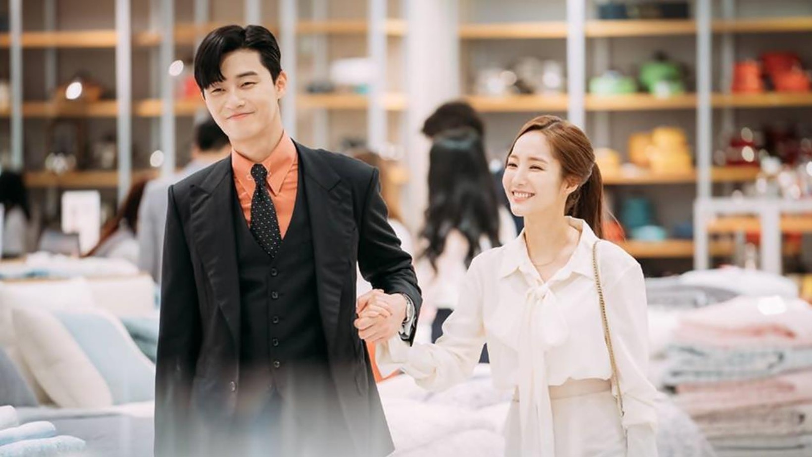 人妻必看!盤點婚姻中戀愛腦特質 卑微討好、老公控制欲全上榜