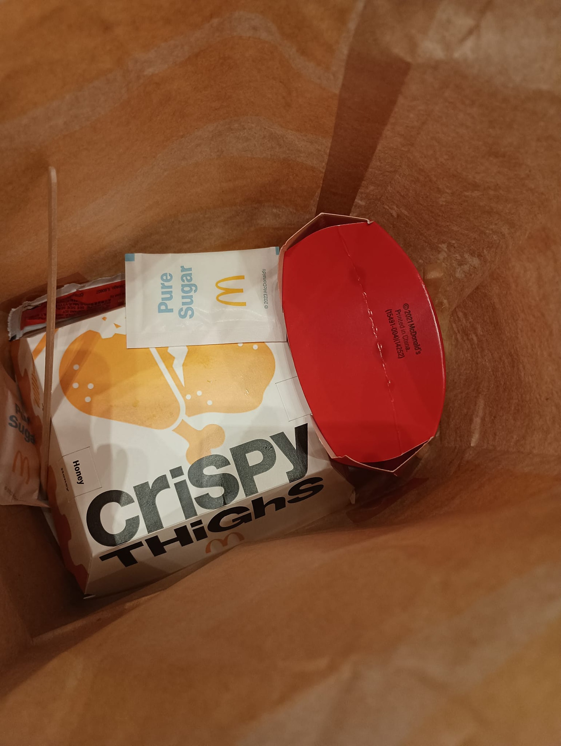 事主被倒插的薯條(圖片來源:FB@Vicky Ng) 事主被倒插的薯條(圖片來源:FB@Vicky Ng)