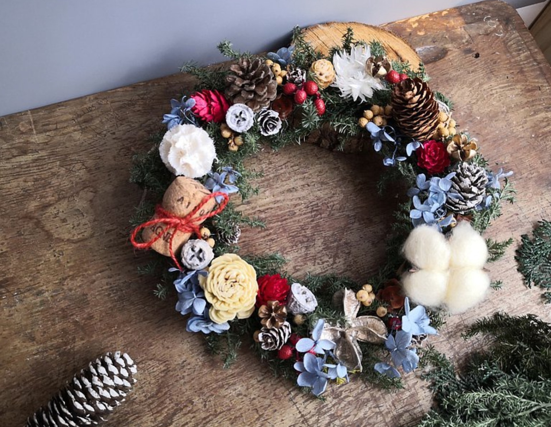 聖誕禮物推薦2023|森林系乾燥雪松聖誕花圈 HK$248.5(Pinkoi) 聖誕禮物推薦2023|森林系乾燥雪松聖誕花圈 HK$248.5(Pinkoi)