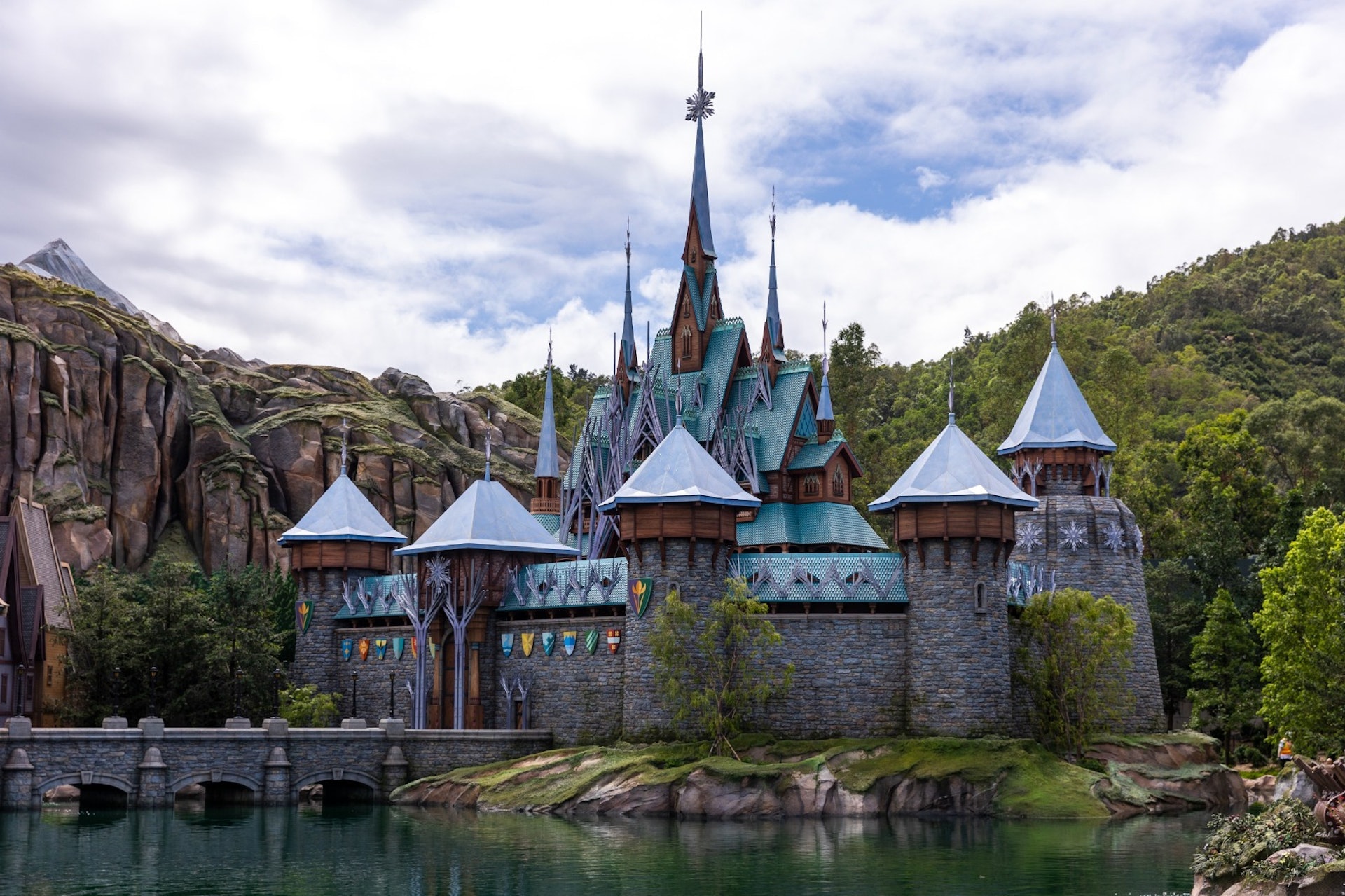 香港迪士尼樂園惡人主題萬聖節活動(香港迪士尼樂園提供) 香港迪士尼樂園惡人主題萬聖節活動(香港迪士尼樂園提供)