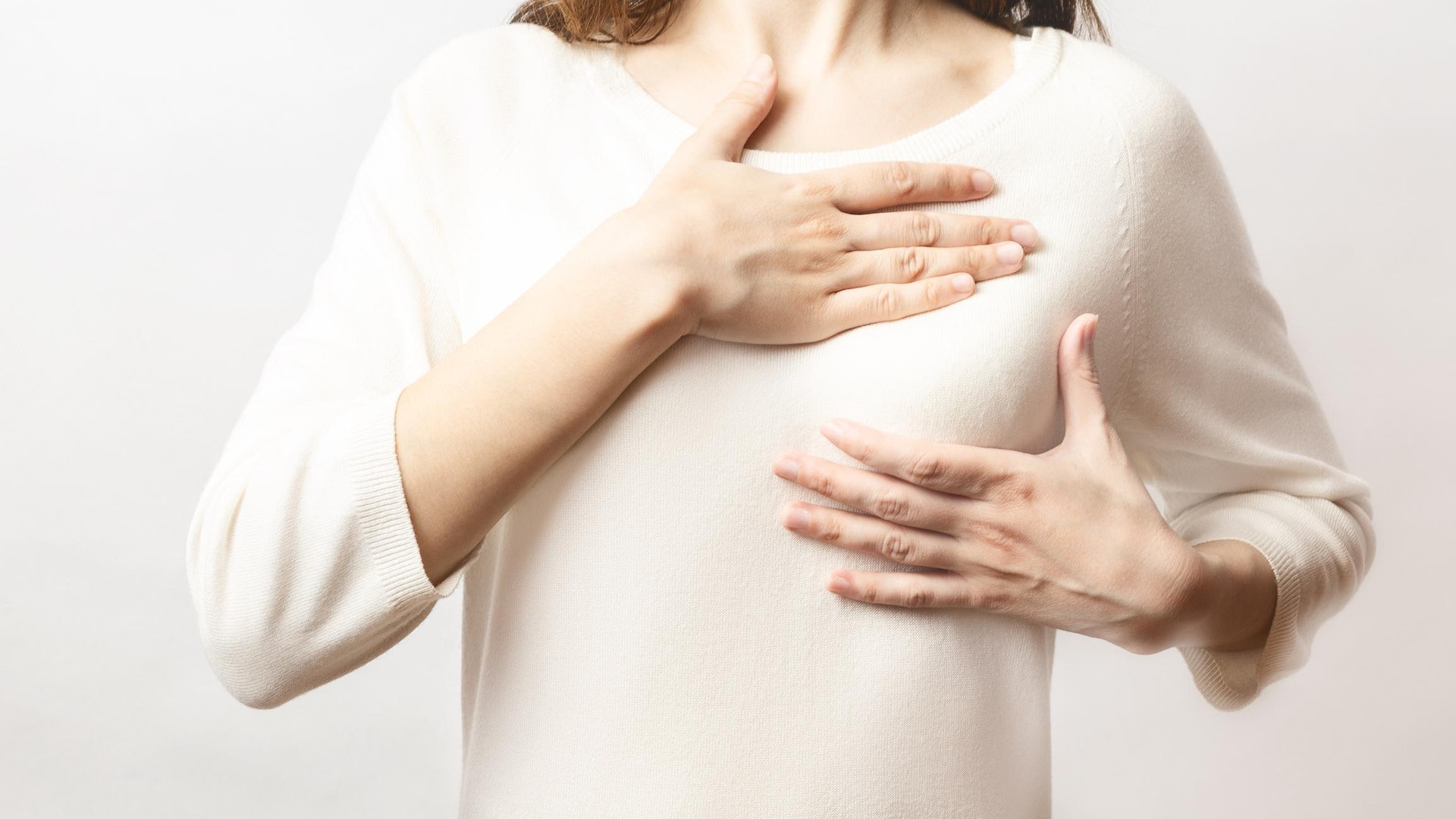 懷孕患癌?無痛硬塊響警號 揪出乳癌易受忽略徵狀與風險 懷孕患癌?無痛硬塊響警號 揪出乳癌易受忽略徵狀與風險