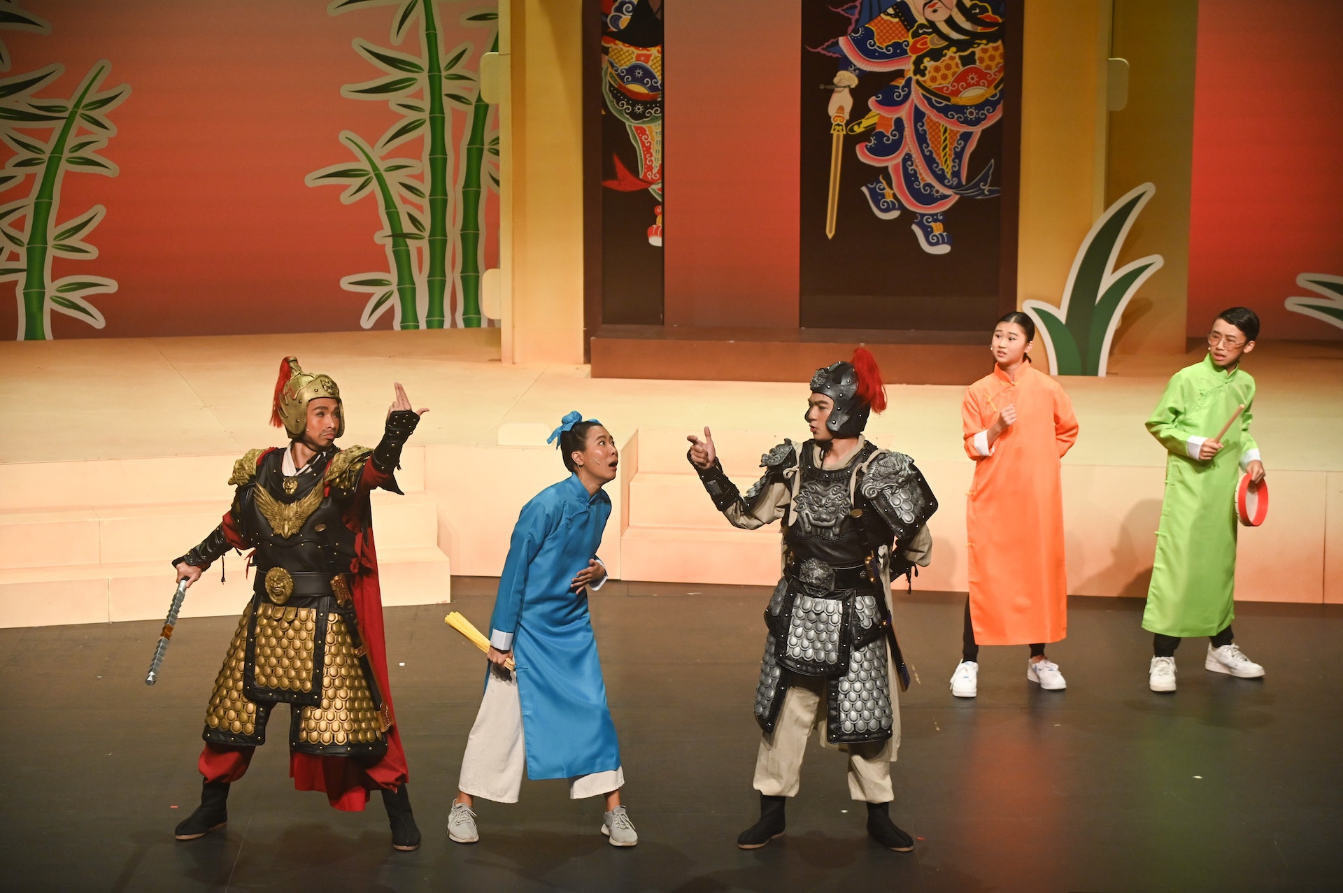 《堅離地門神》感動不同年齡層的香港人 《堅離地門神》感動不同年齡層的香港人