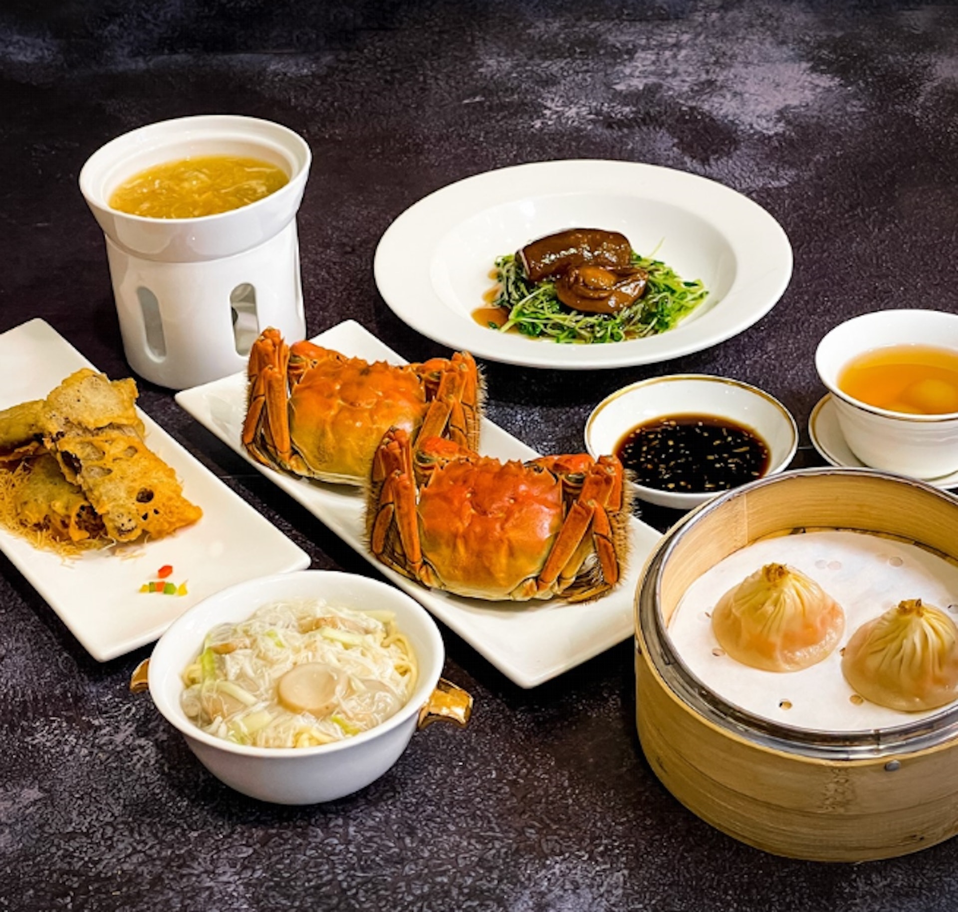 港島海逸君綽酒店 君綽軒|大閘蟹晚市套餐(酒店官方圖片) 港島海逸君綽酒店 君綽軒|大閘蟹晚市套餐(酒店官方圖片)