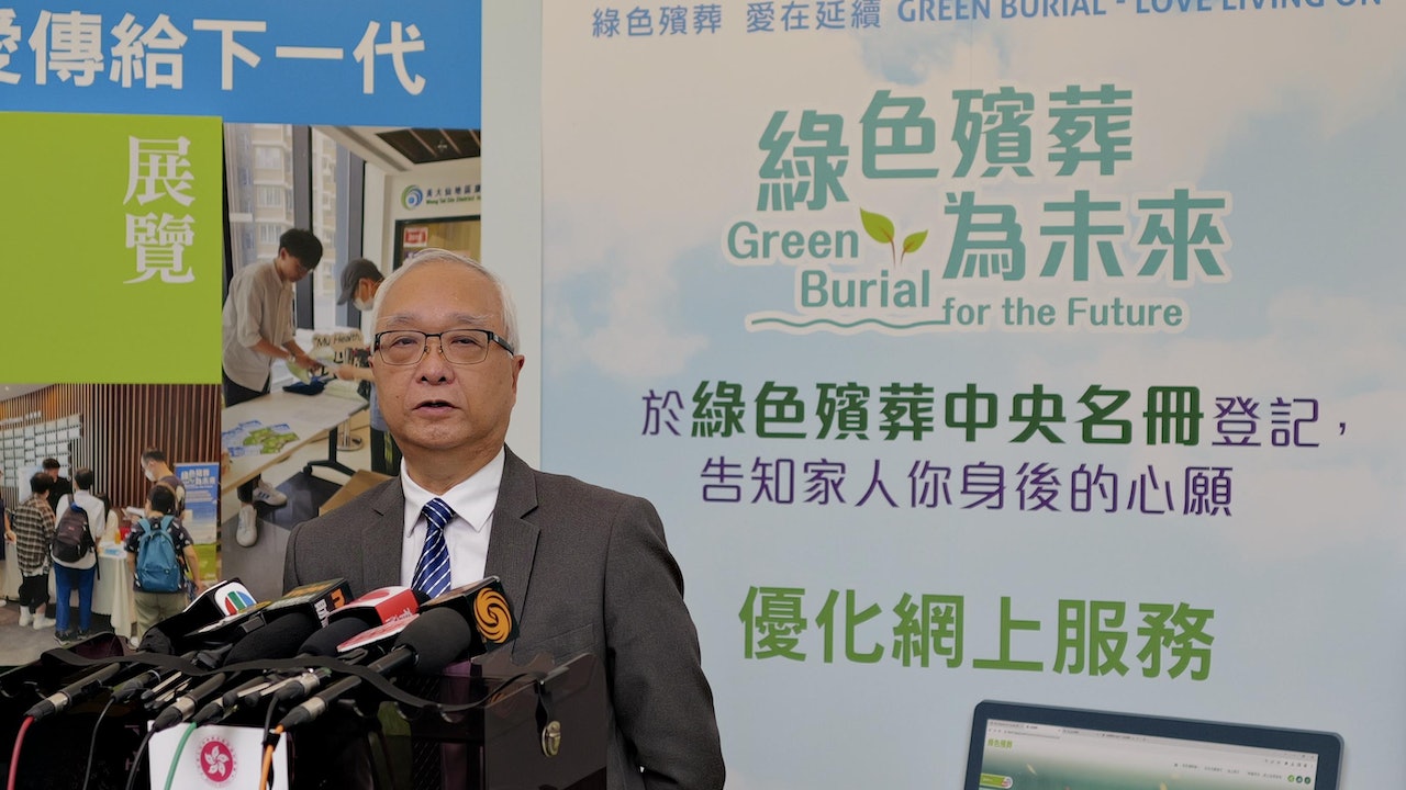 Hk Rjt 首阶段即弃塑胶品管制明年第二季始实施 谢展寰:仍较最初计划早