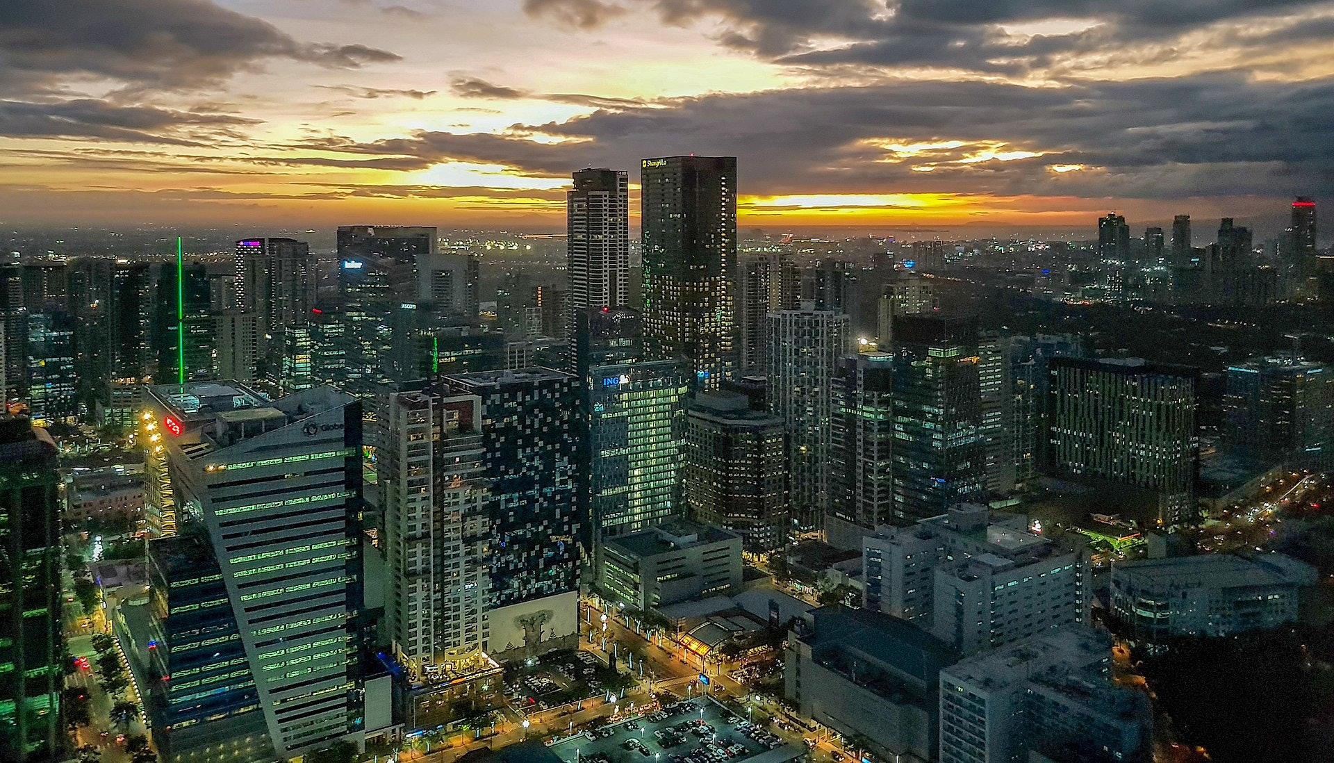 博尼法西奧環球城(Bonifacio Global City)(維基百科圖片) 博尼法西奧環球城(Bonifacio Global City)(維基百科圖片)