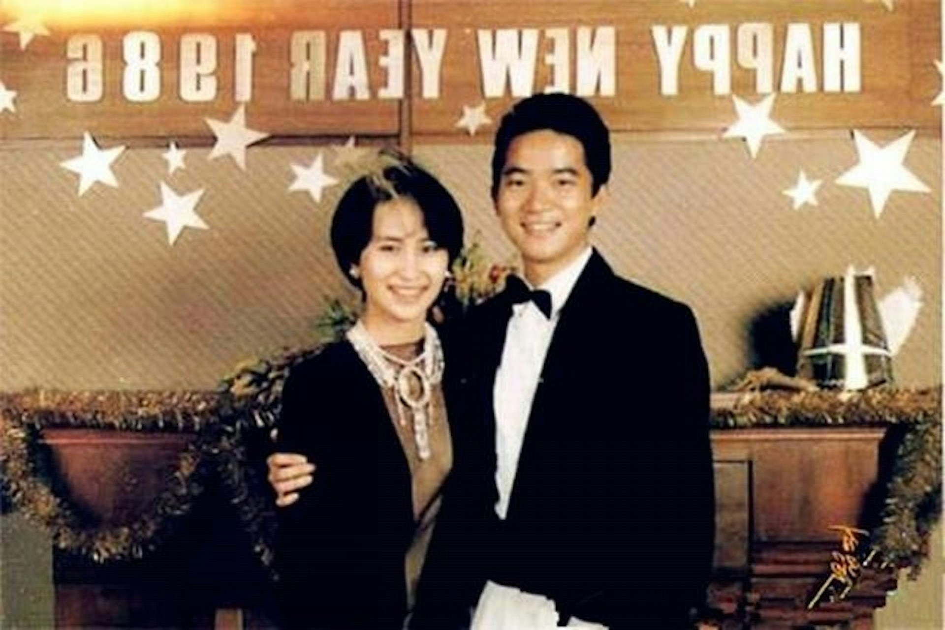雖然兩人一直沒有公開認戀，但早已被外界視為一對，他們更經常出雙入對，是圈中的金童玉女。（《笑著浮生》截圖）
