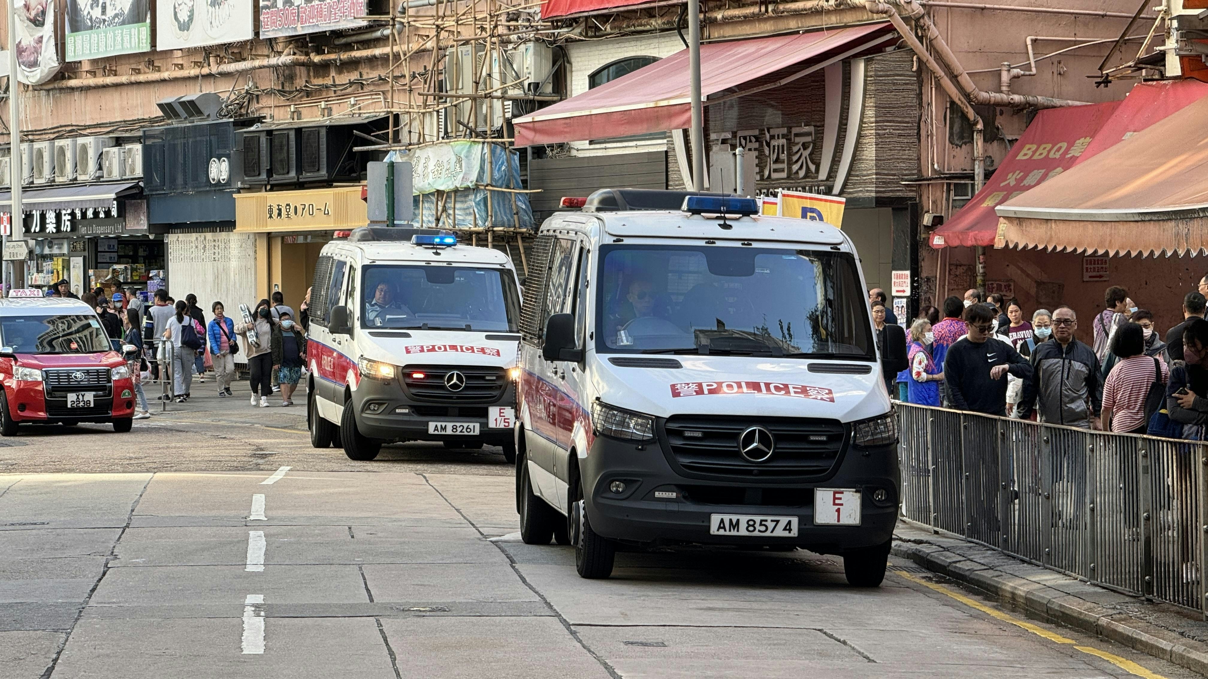 粵港一連兩日聯手打擊非法入境拘78人 警偕入境處搜60地點截29船