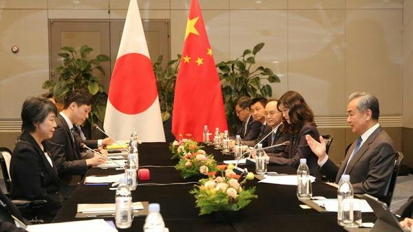 王毅晤日本外相談重建戰略互惠關係3點:在台灣問題信守承諾 王毅晤日本外相談重建戰略互惠關係3點:在台灣問題信守承諾