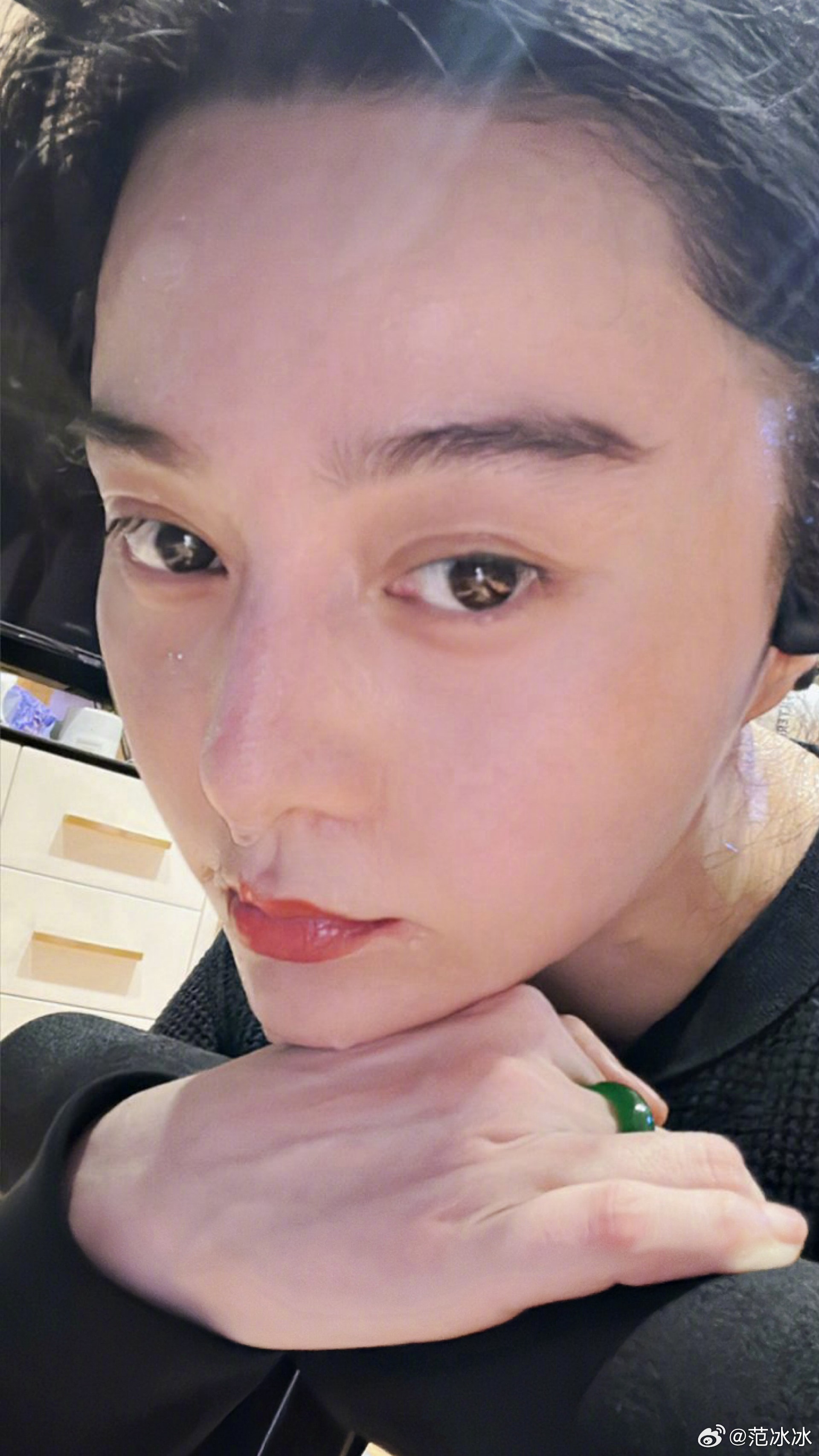 太瘦了。 (微博图片) 太瘦了。 (微博图片)