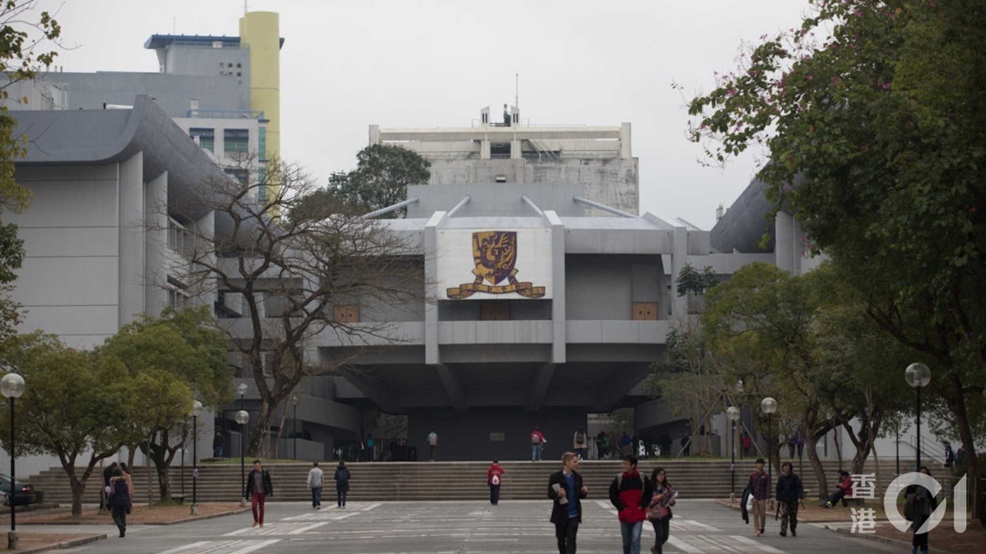 審計署指出,中大有33間餐廳未領有食物業牌照,大部份卻向校外人士提供食堂服務 。(資料圖片) 審計署指出,中大有33間餐廳未領有食物業牌照,大部份卻向校外人士提供食堂服務 。(資料圖片)