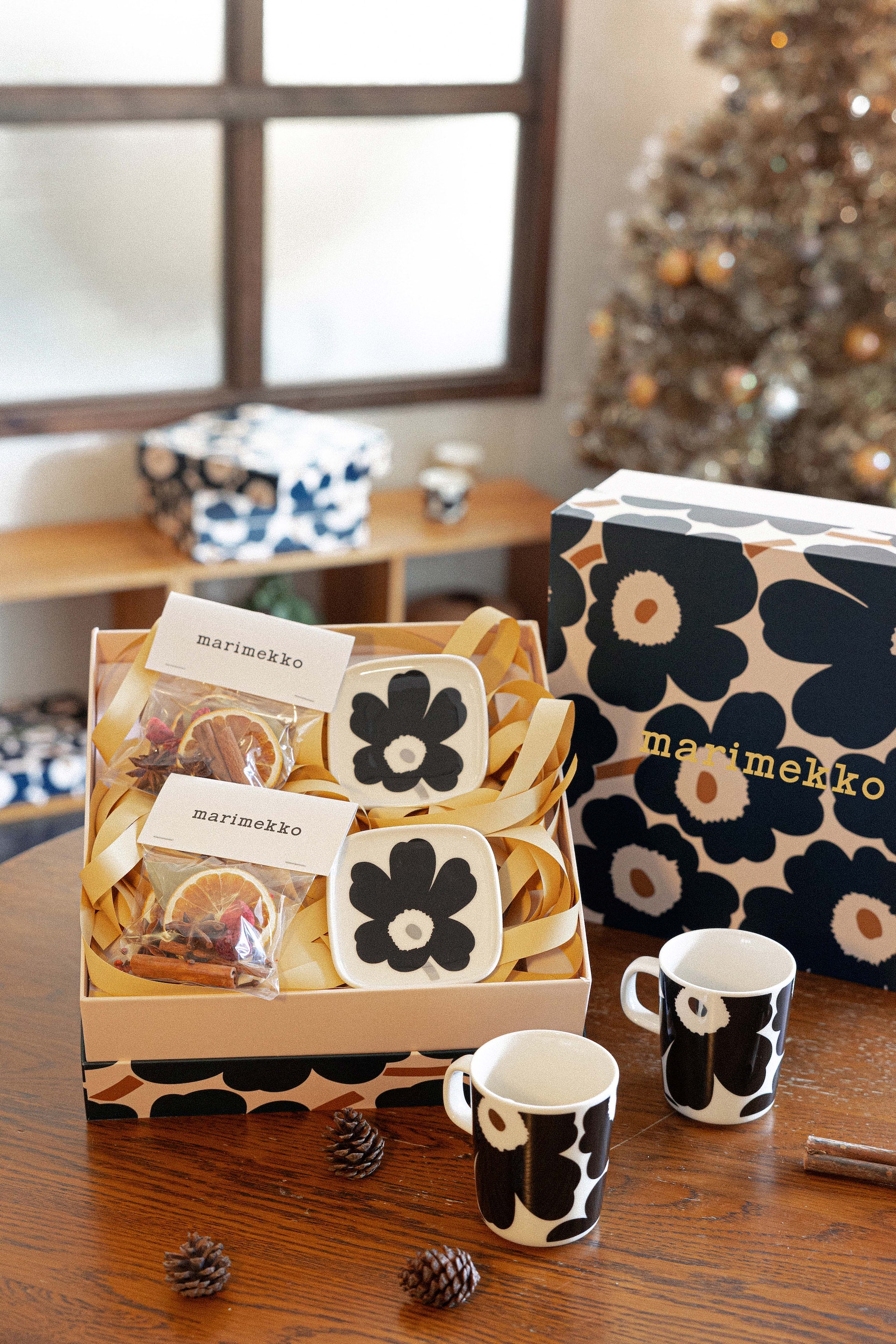 聖誕禮物推薦2023｜Marimekko 2023 Holiday Special Gift Box (Hong Kong Exclusive) HK$759（品牌提供）