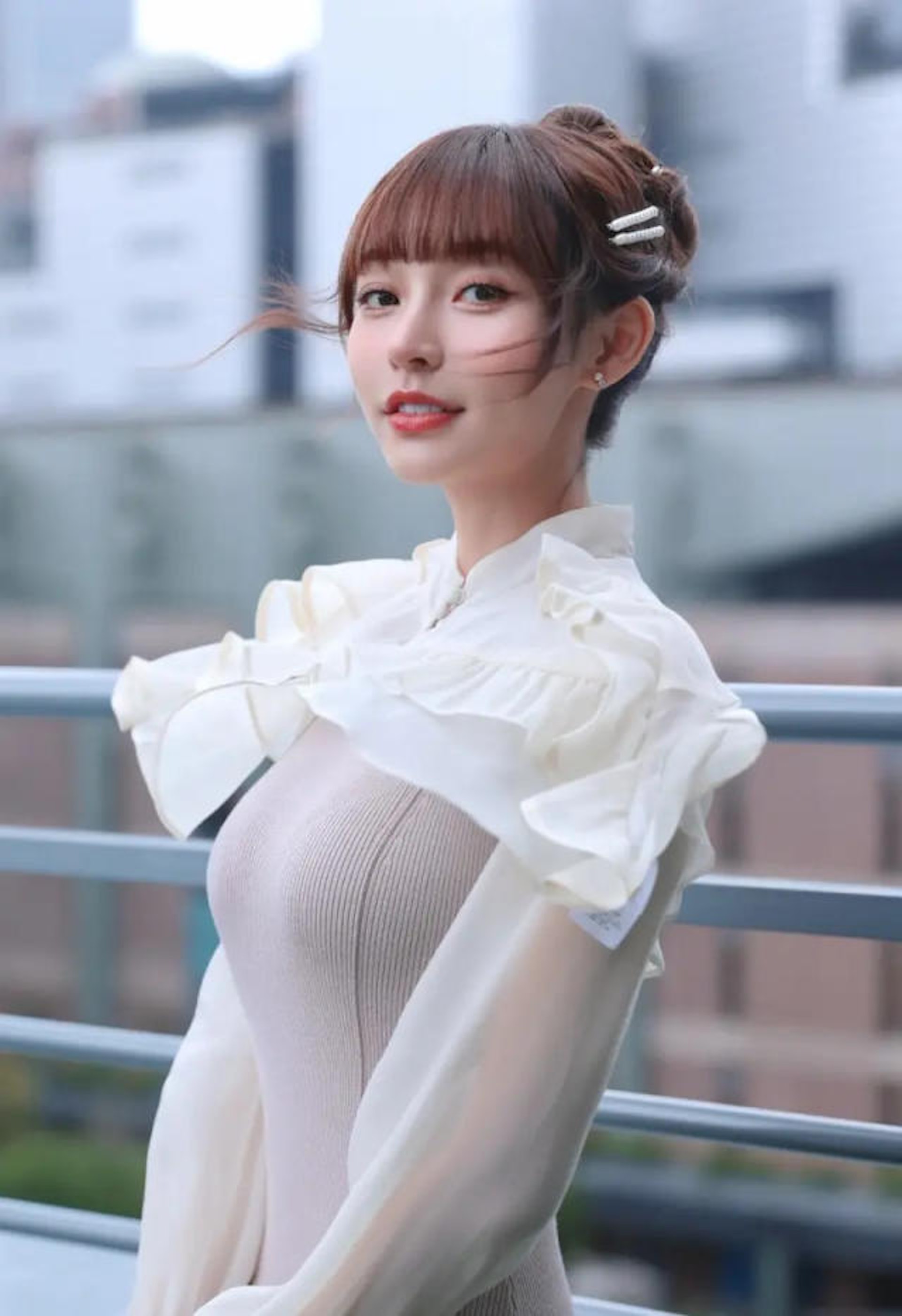 林襄因忍尿反覆感染尿道炎(網上圖片) 林襄因忍尿反覆感染尿道炎(網上圖片)