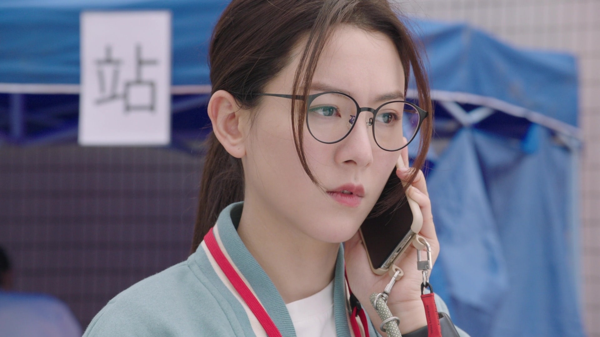 新聞女王｜王敏奕記者妹造型受追捧手機繩原來大有來頭