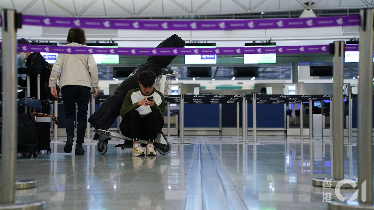 機管局發行40億元港元債券 年期3.5年 年息率3.83厘 機管局發行40億元港元債券 年期3.5年 年息率3.83厘