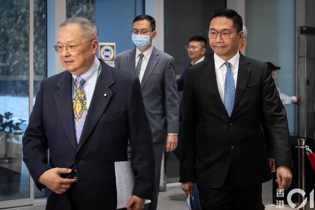 新一份財政預算案下月28日發表，自由黨四位立法會議員邵家輝、張宇人、李鎮強及易志明今天（8日）向財政司司長陳茂波表達對預算案的訴求。（廖雁雄攝）