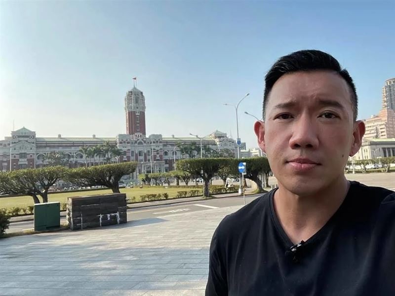 台灣大選2024｜杜汶澤移台3年首投票哂身份證：人生第一次選總統