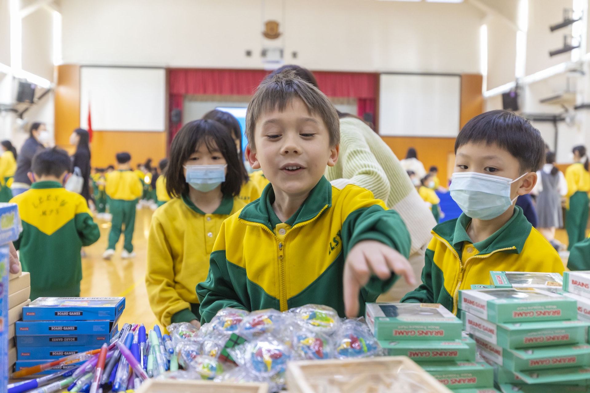 (勵志會梁李秀娛紀念小學提供) (勵志會梁李秀娛紀念小學提供)