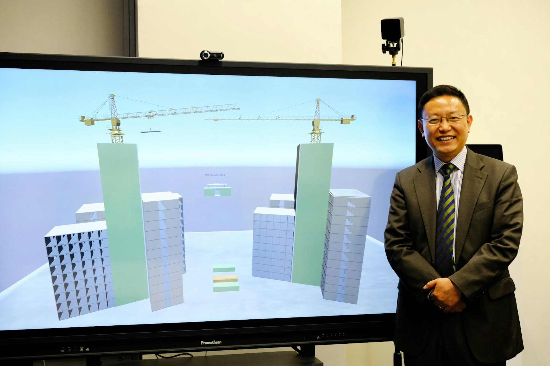 潘巍出任署理行政及財務副校長約一年後,突然離開港大領導層。(港大圖片) 潘巍出任署理行政及財務副校長約一年後,突然離開港大領導層。(港大圖片)