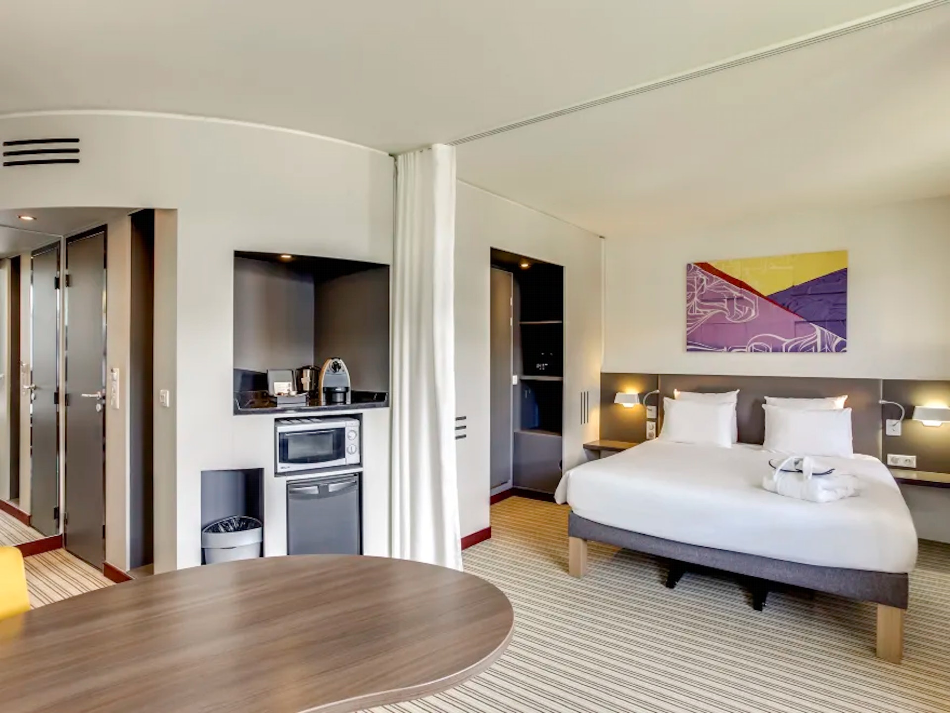 法蘭西體育場諾富特套房酒店(Novotel Suites Paris Stade de France)(圖片來源:Trip.com) 法蘭西體育場諾富特套房酒店(Novotel Suites Paris Stade de France)(圖片來源:Trip.com)