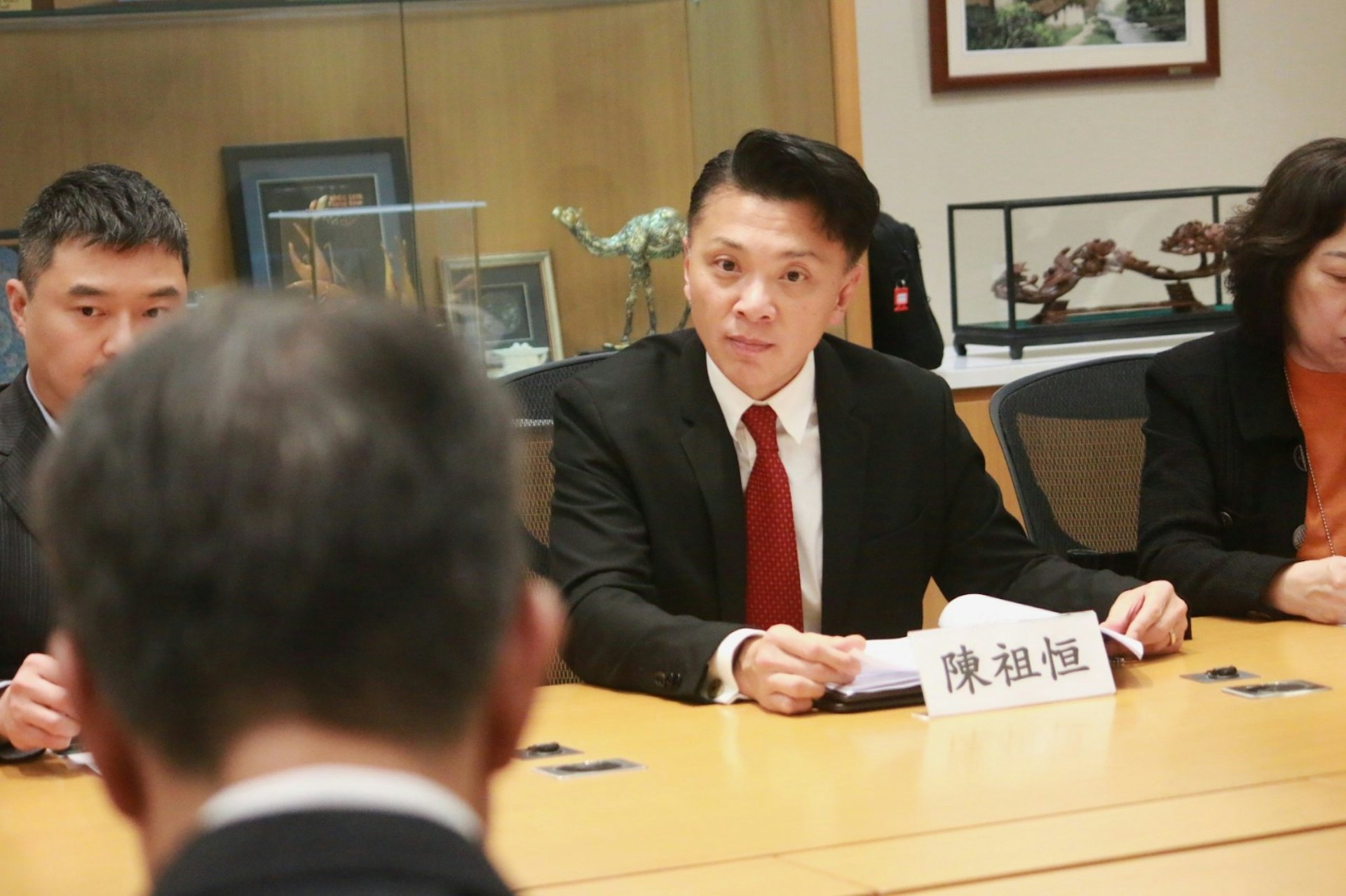 紡織及製衣界提交《財政預算案》建議書。(陳祖恒提供) 紡織及製衣界提交《財政預算案》建議書。(陳祖恒提供)