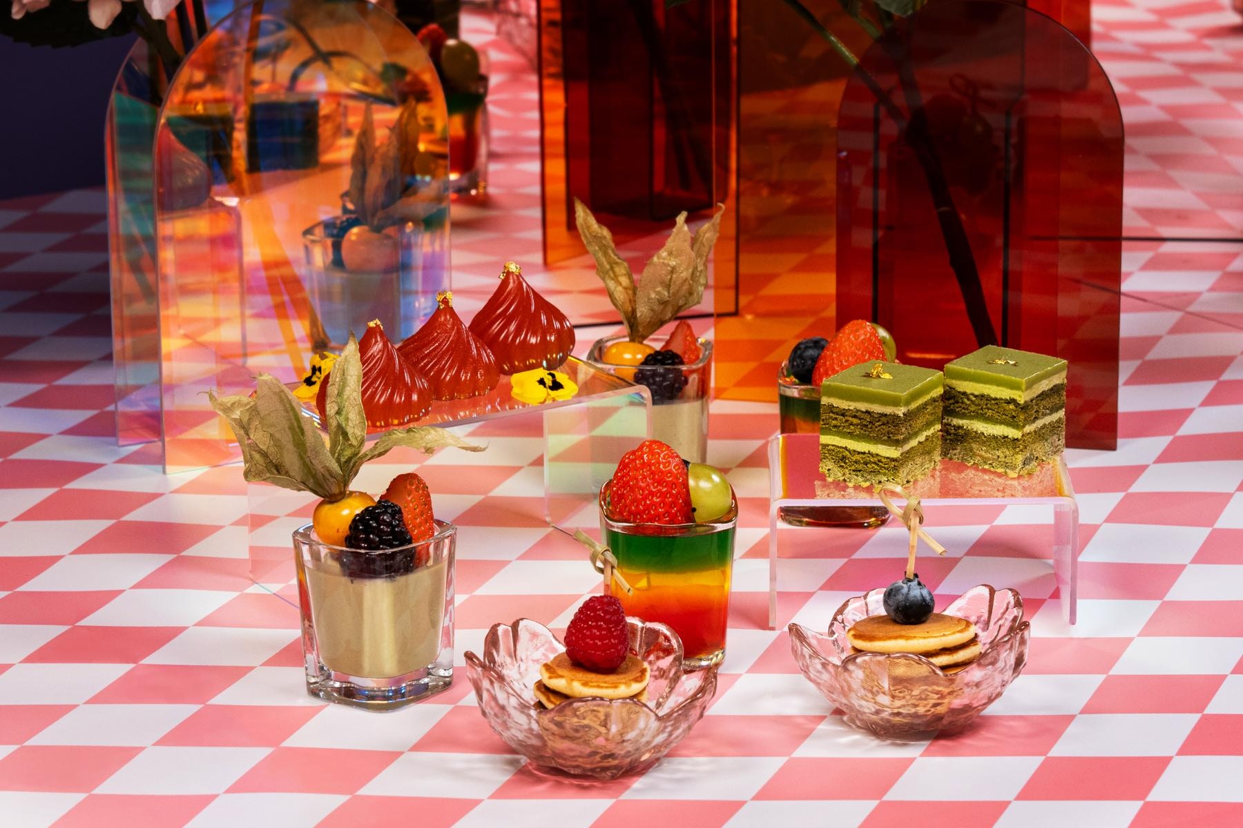 3月自助餐優惠【5】六國酒店 ── 下午茶自助餐煙三文魚、鮮果巴馬火腿等精緻點心任食四小時73折(圖片來源:六國酒店) 3月自助餐優惠【5】六國酒店 ── 下午茶自助餐煙三文魚、鮮果巴馬火腿等精緻點心任食四小時73折(圖片來源:六國酒店)