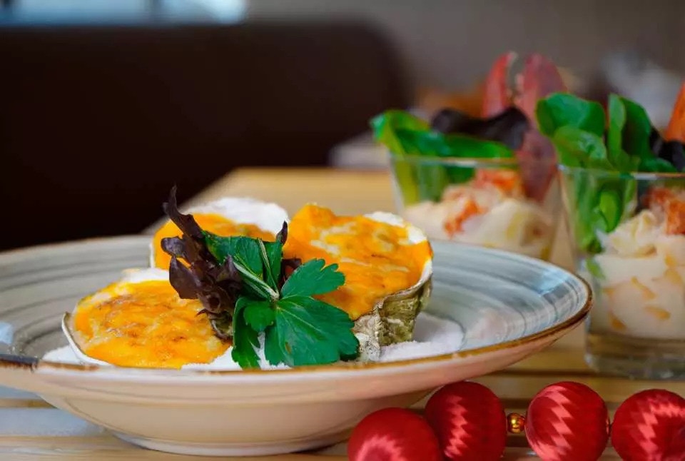 3月自助餐優惠【1】西環萬怡酒店Momocafe ── 免費即開新鮮生蠔、東南亞風味美食 53折起(西環萬怡酒店Momocafe) 3月自助餐優惠【1】西環萬怡酒店Momocafe ── 免費即開新鮮生蠔、東南亞風味美食 53折起(西環萬怡酒店Momocafe)