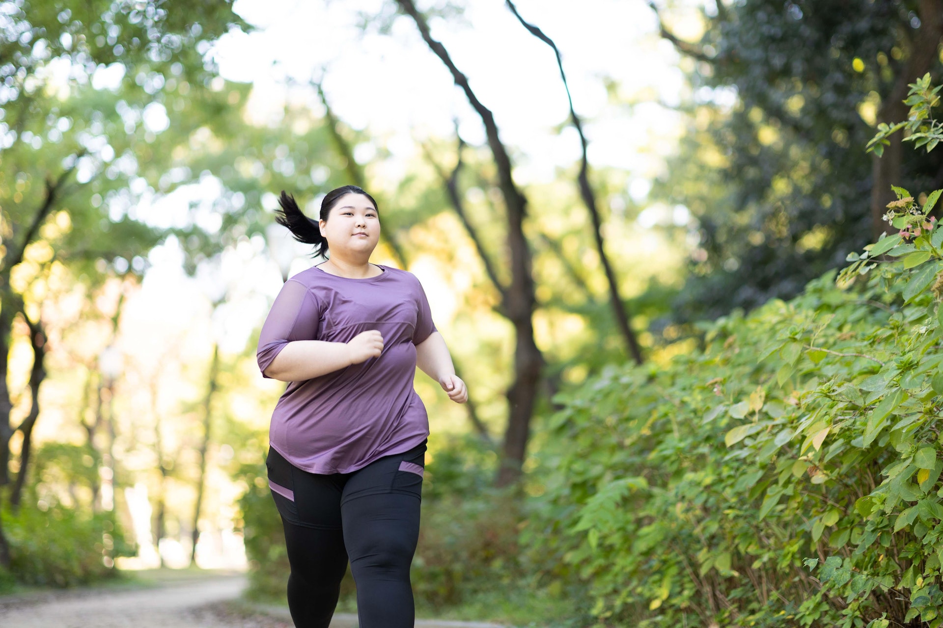 傳統的減肥方法例如注意飲食和恆常運動其實是保持健康身體的基本步，對大多數已患上肥胖症的人要減少過多脂肪的成效不大。