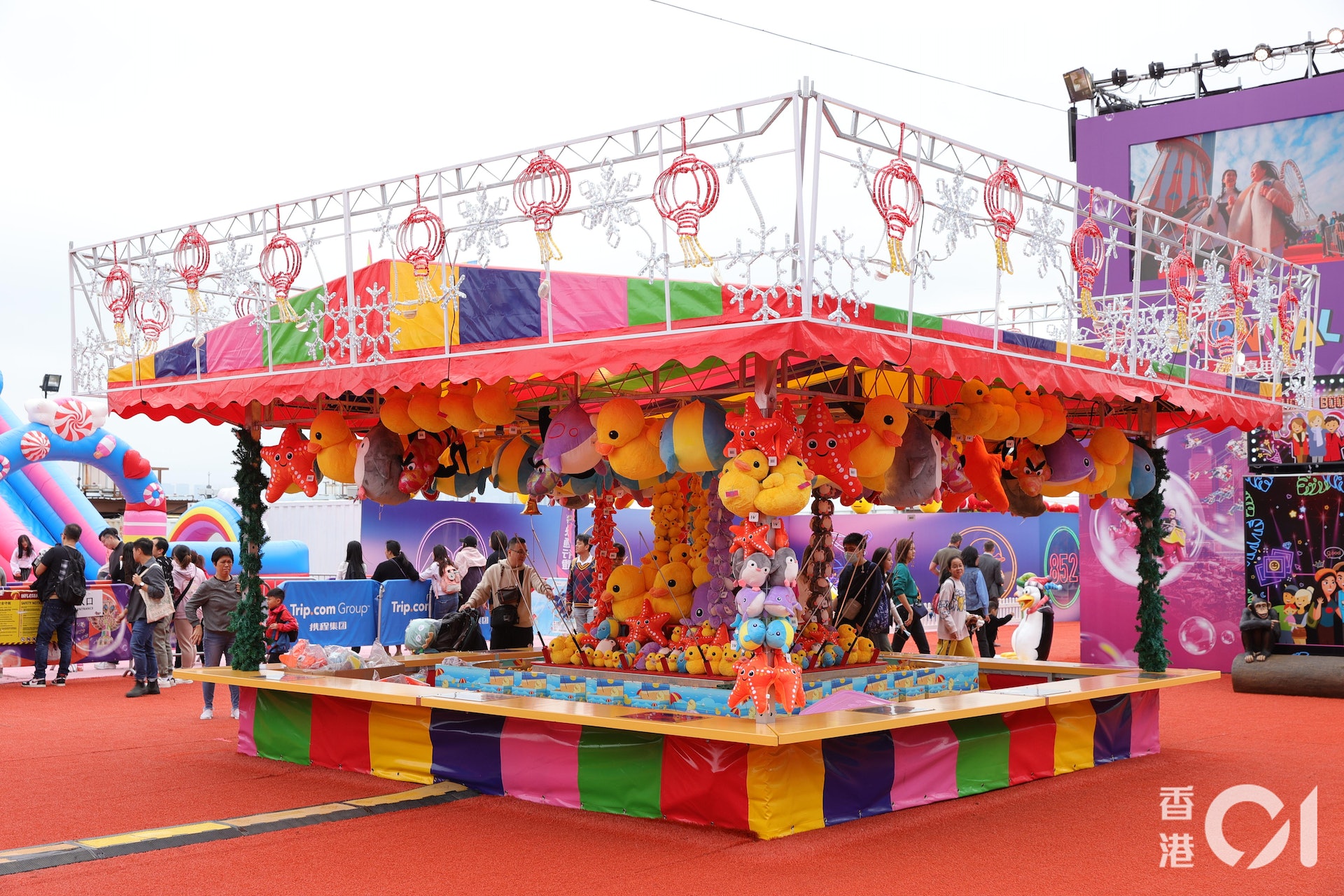 具賀年感的攤位遊戲(鄭子峰攝) 具賀年感的攤位遊戲(鄭子峰攝)