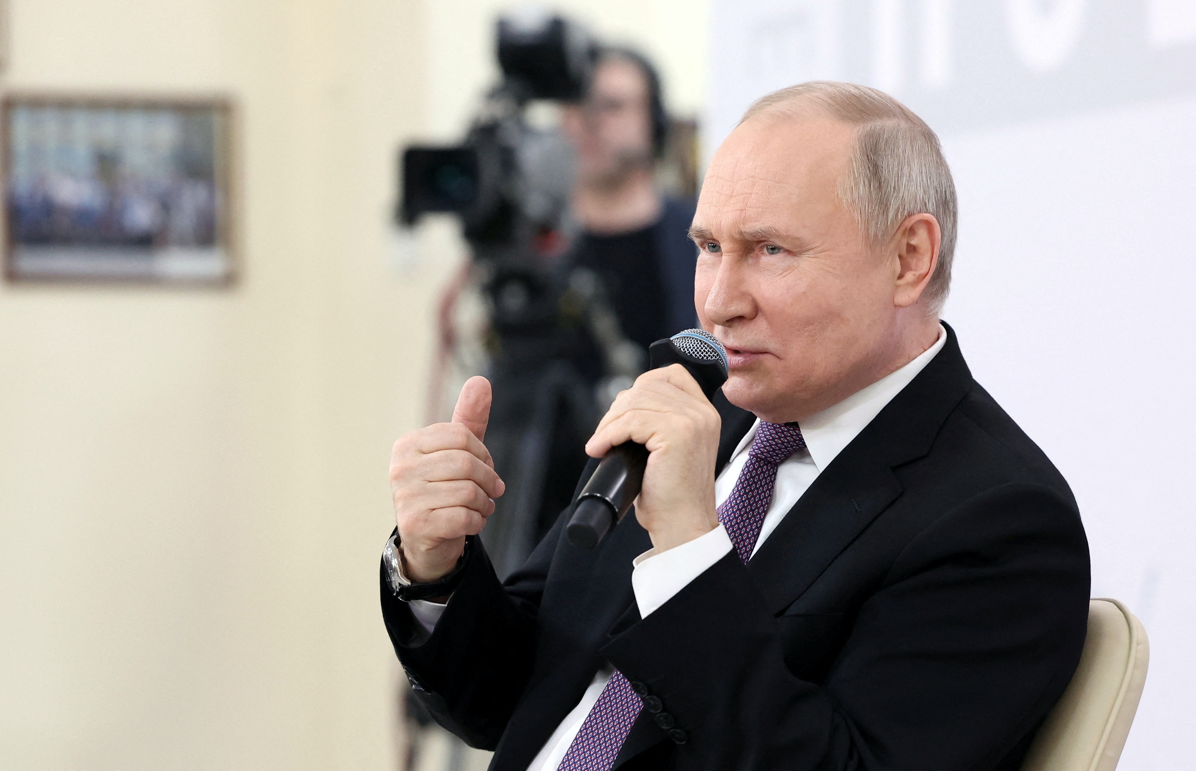 Re: [提問] 烏過度依賴軍援是否是戰略錯誤