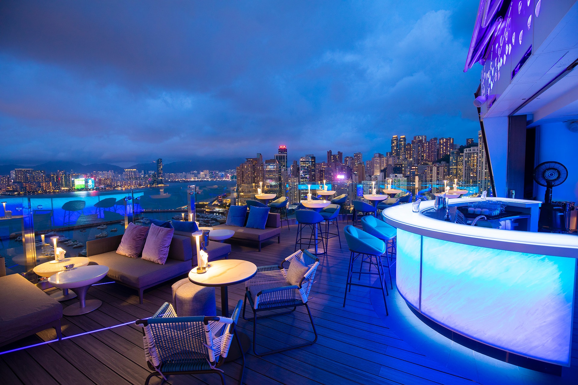 香港酒吧推薦:柏寧酒店 SKYE Roofbar and Dining「Timeless Flavour:Past」(柏寧酒店) 香港酒吧推薦:柏寧酒店 SKYE Roofbar and Dining「Timeless Flavour:Past」(柏寧酒店)