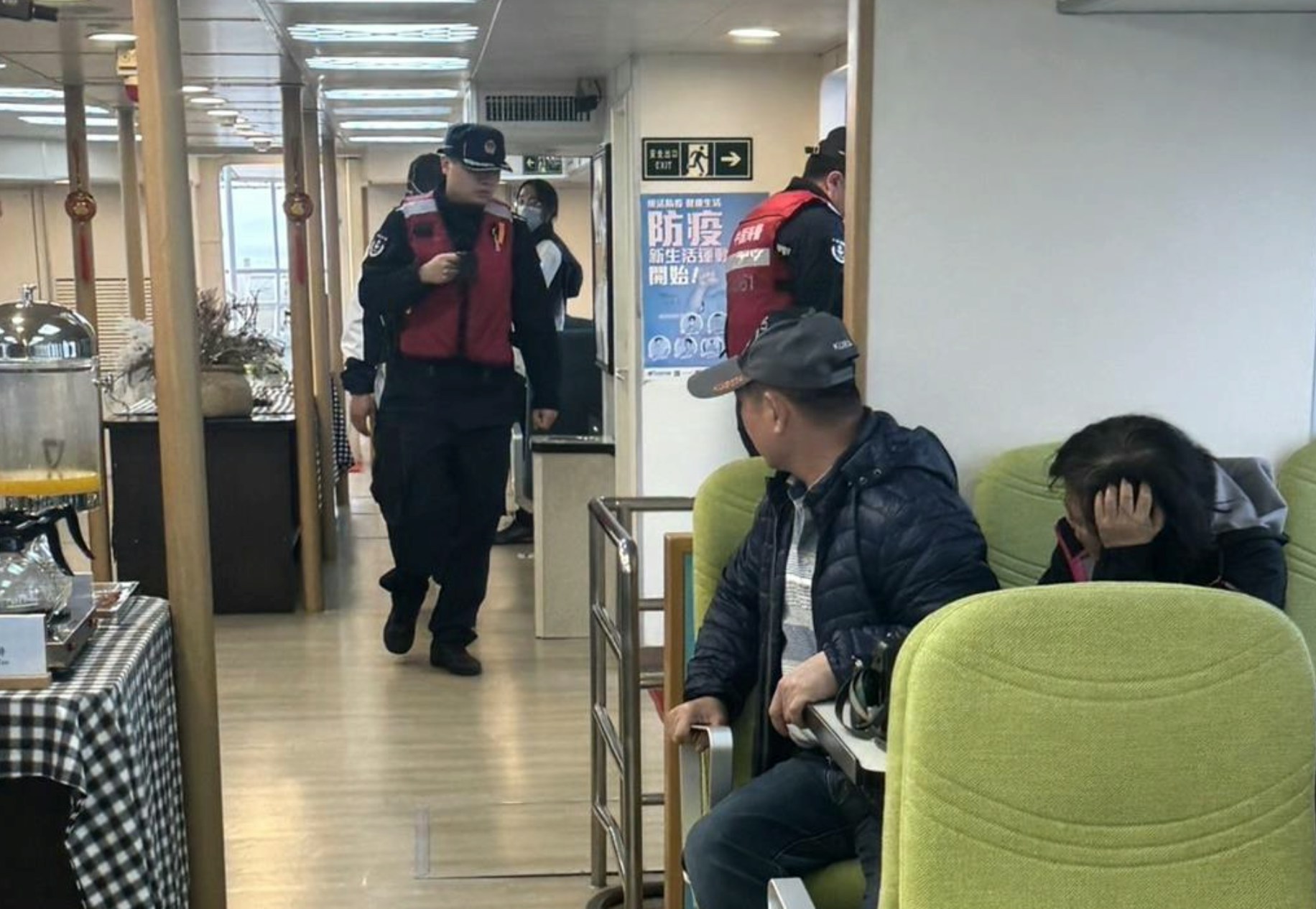 福建海警登金門遊艇臨檢30分鐘。（台灣中天新聞）