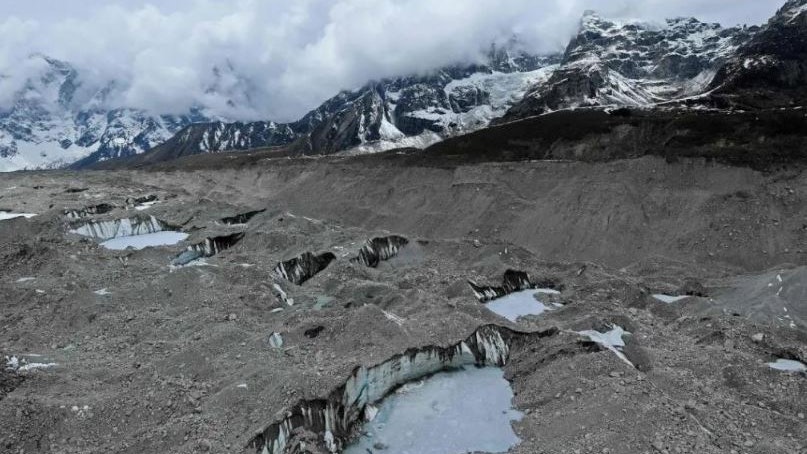 26歲中國男子珠峰地區死亡 疑獨自徒步旅行遇高山反應 26歲中國男子珠峰地區死亡 疑獨自徒步旅行遇高山反應