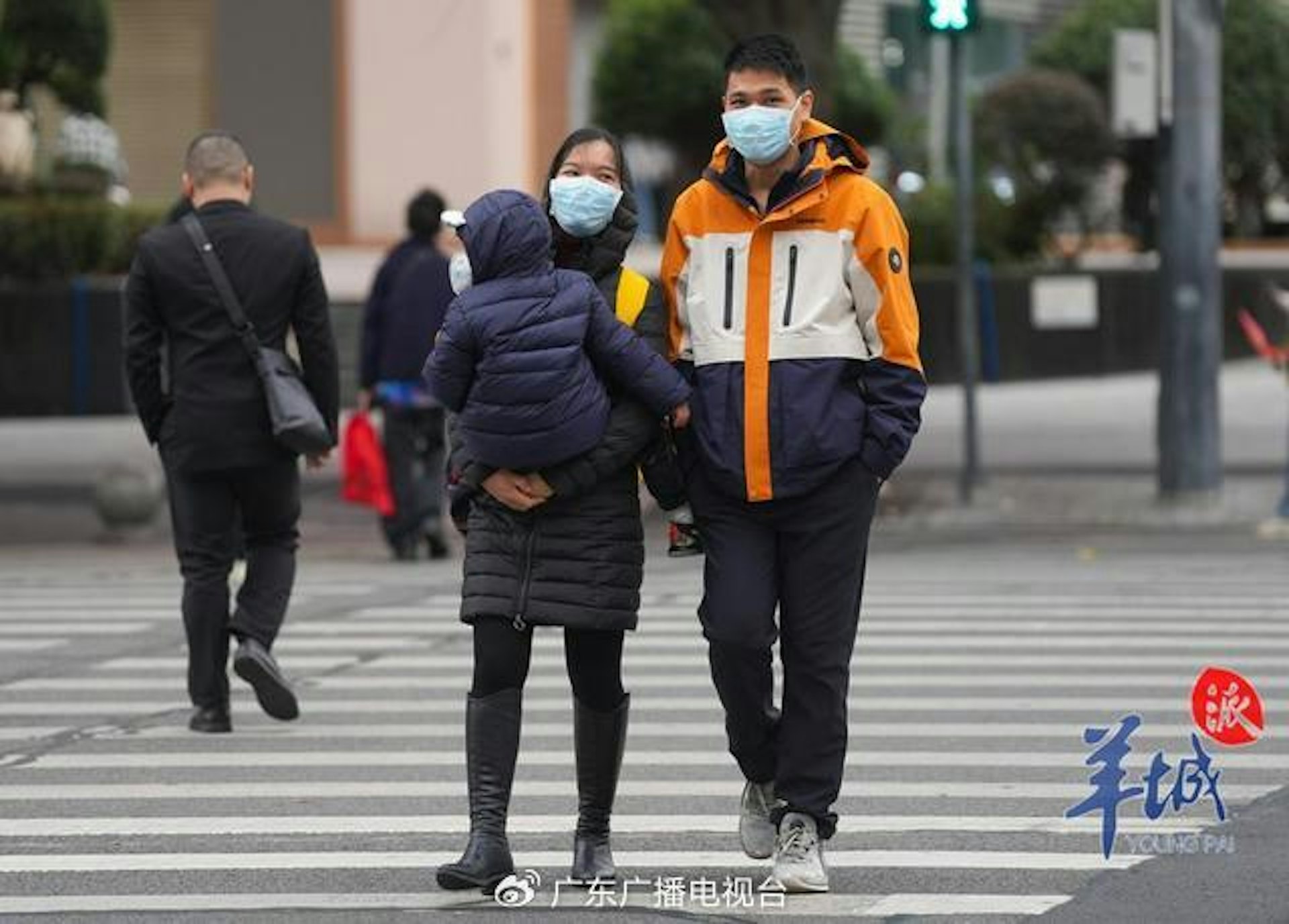 一股冷空氣即將跨過南嶺影響廣東,深圳將自22日起天氣轉凍。(廣東廣播電視台) 一股冷空氣即將跨過南嶺影響廣東,深圳將自22日起天氣轉凍。(廣東廣播電視台)
