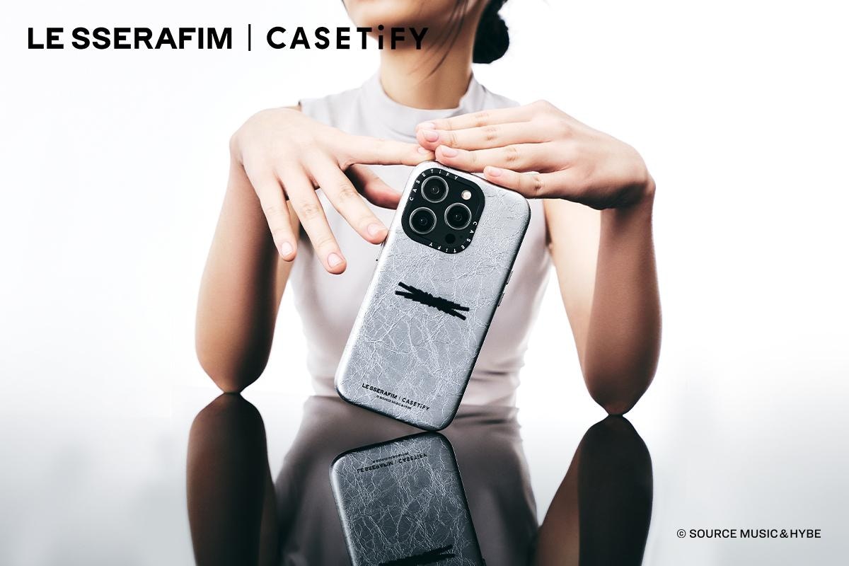 CASETiFY x LE SSERAFIM新專輯EASY｜銀色皮革手機殼襯出型格韓風