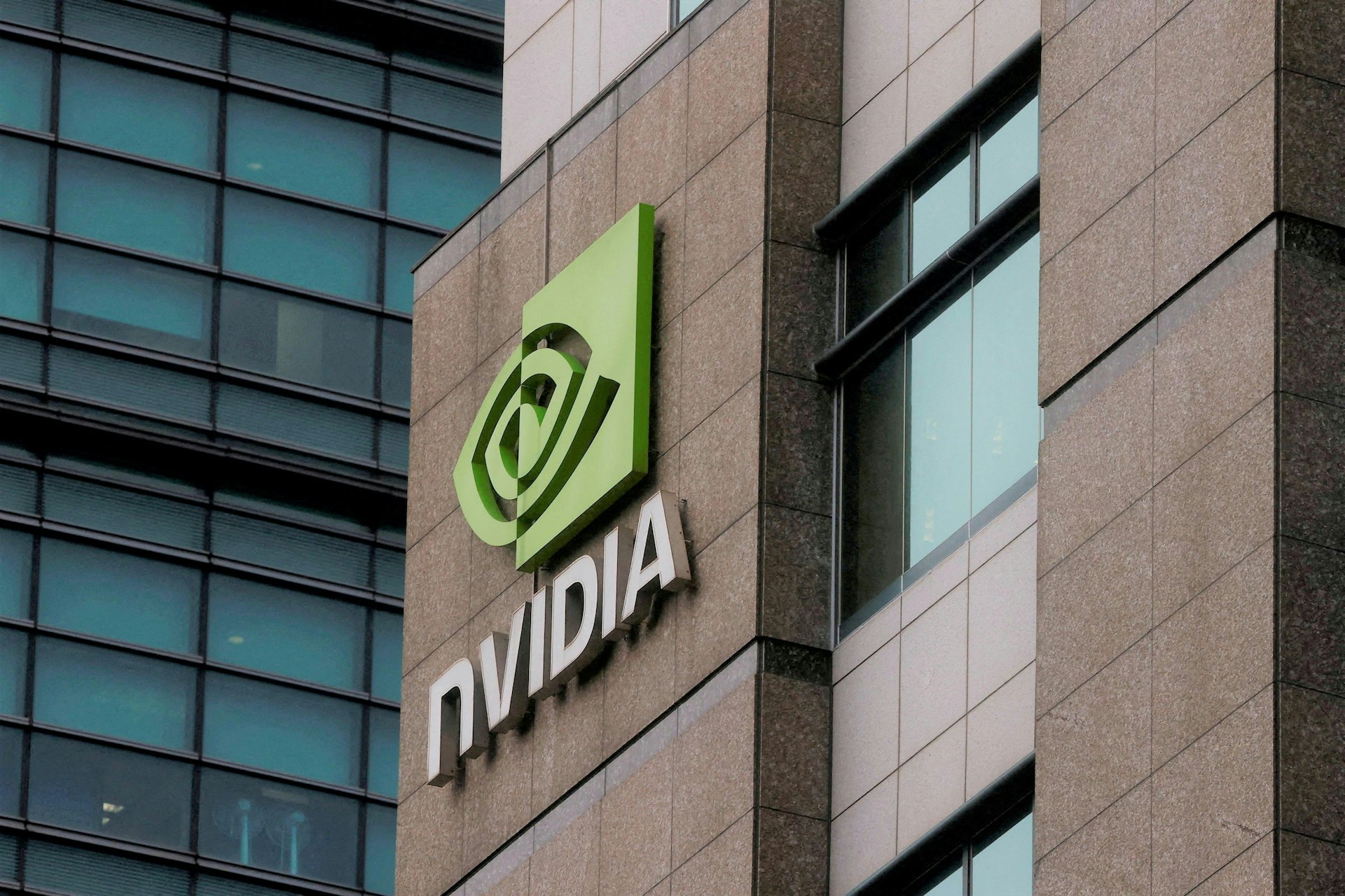 圖為英偉達(Nvidia)台北總部標誌,攝於2023年5月31日。(Reuters) 圖為英偉達(Nvidia)台北總部標誌,攝於2023年5月31日。(Reuters)