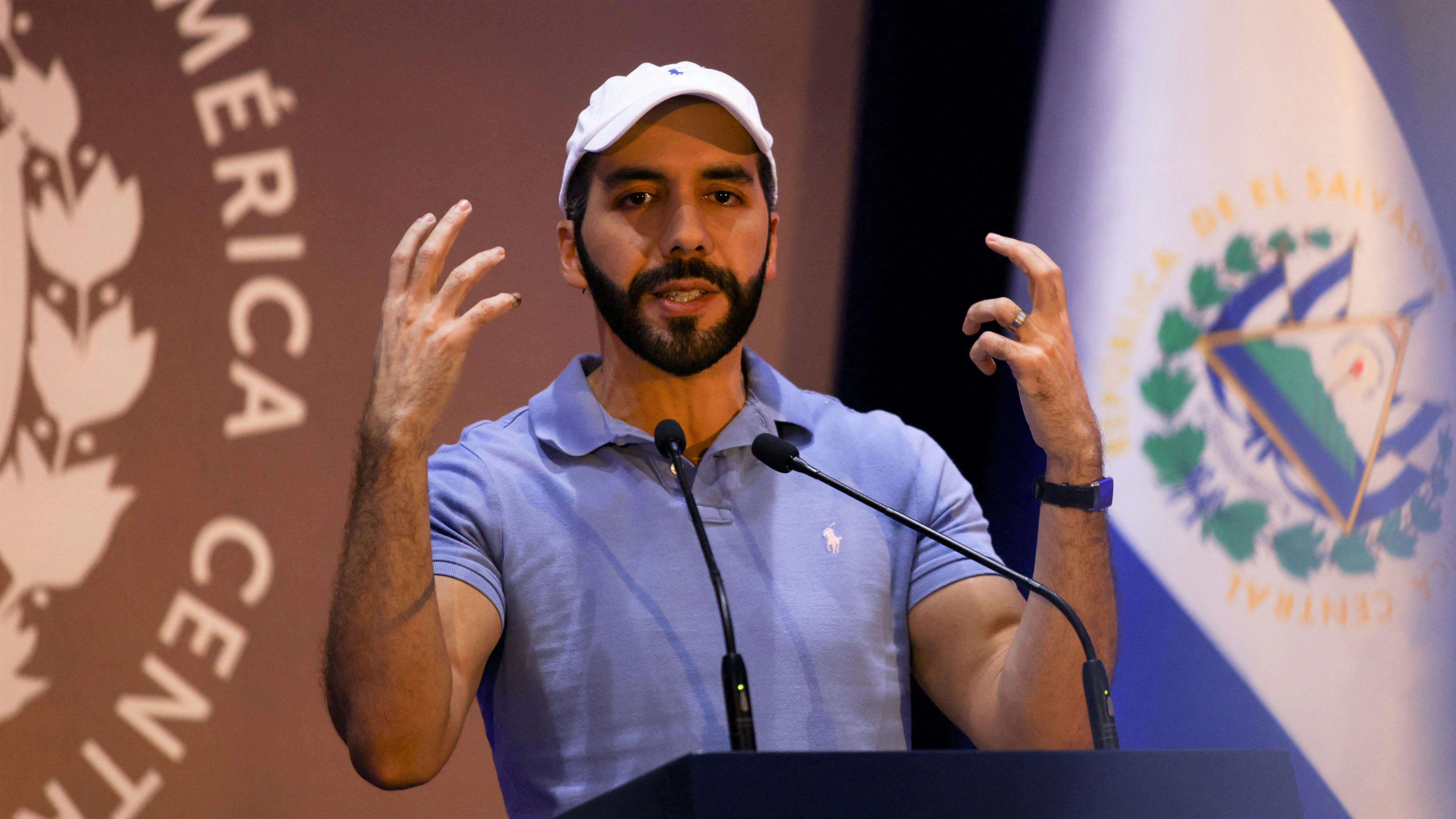 薩爾瓦多空軍直升機墜毀釀9死國家警察局長罹難