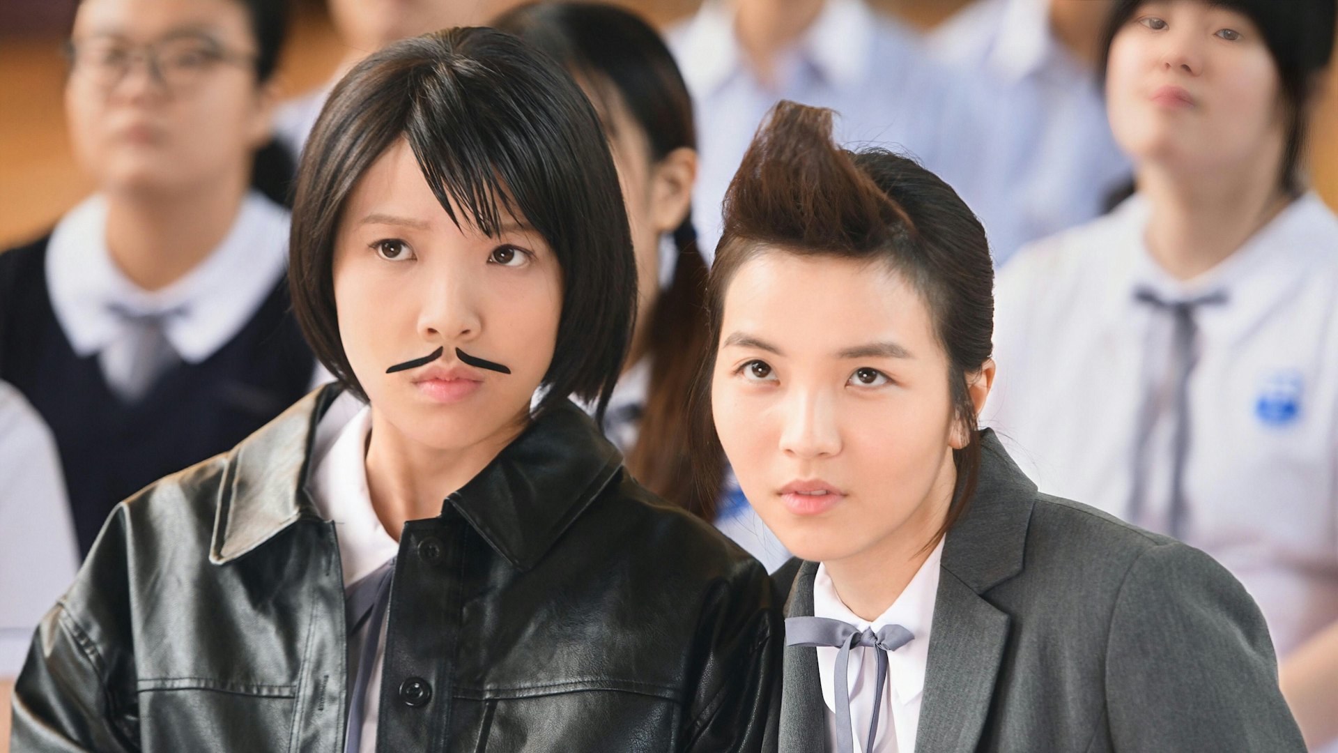 鍾雪瑩和吳冰在戲中飾演一起追夢的好友，最後卻各有選擇（圖片來源：安樂影片）