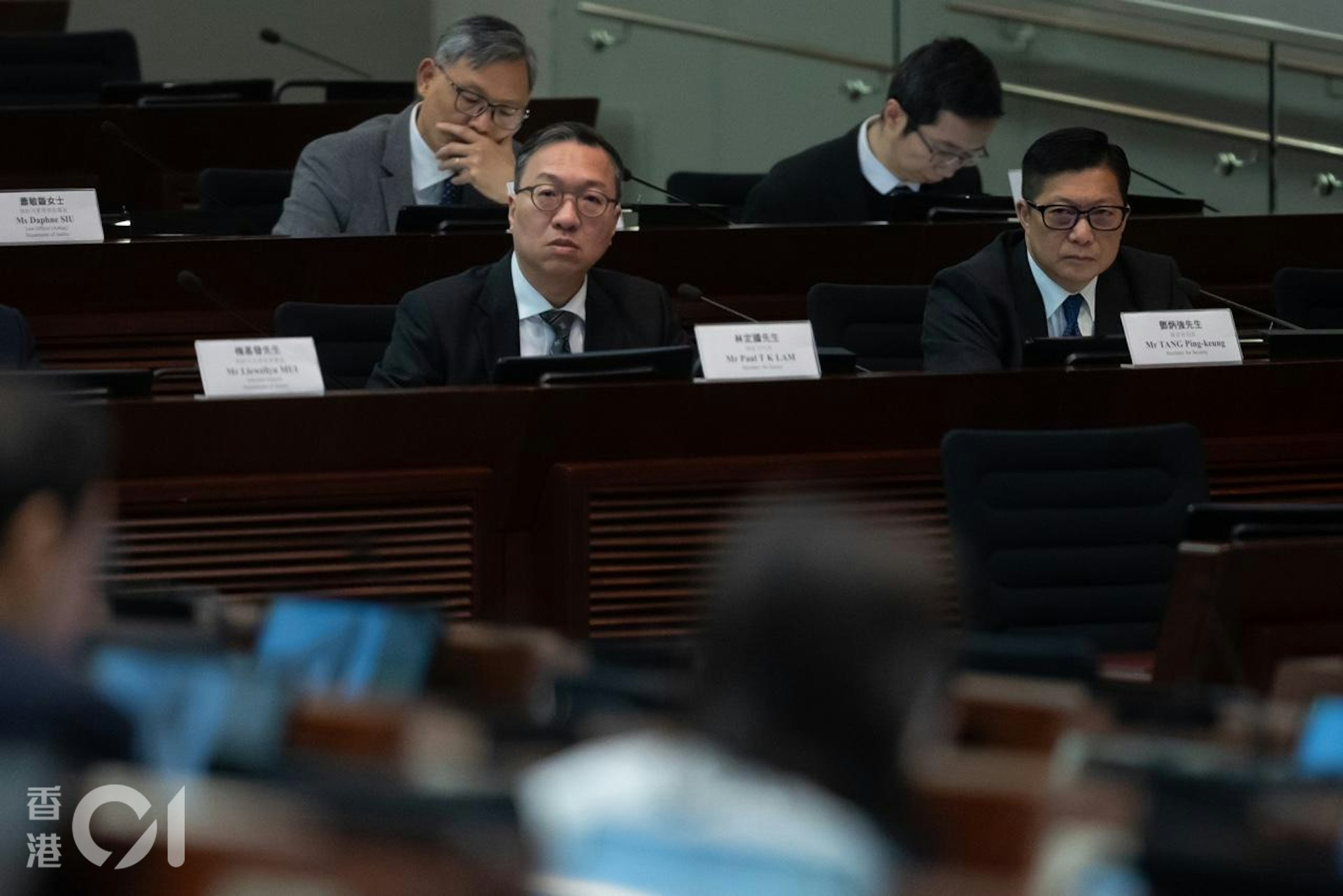 立法會23條立法相關事宜小組委員會今日(7日)早上舉行會議,出席的包括律政司司長林定國、保安局局長鄧炳強。(廖雁雄攝) 立法會23條立法相關事宜小組委員會今日(7日)早上舉行會議,出席的包括律政司司長林定國、保安局局長鄧炳強。(廖雁雄攝)